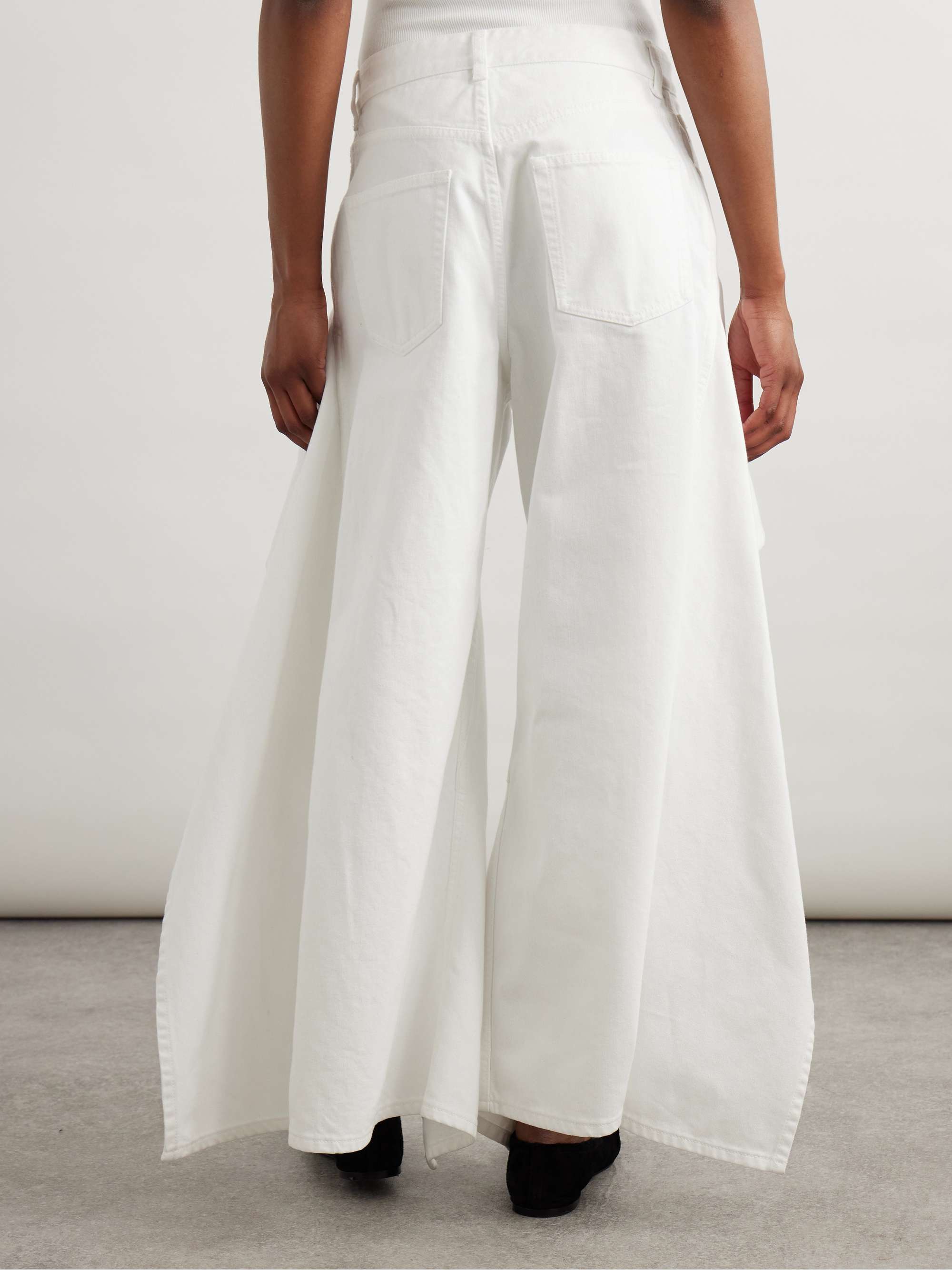 ALAÏA 