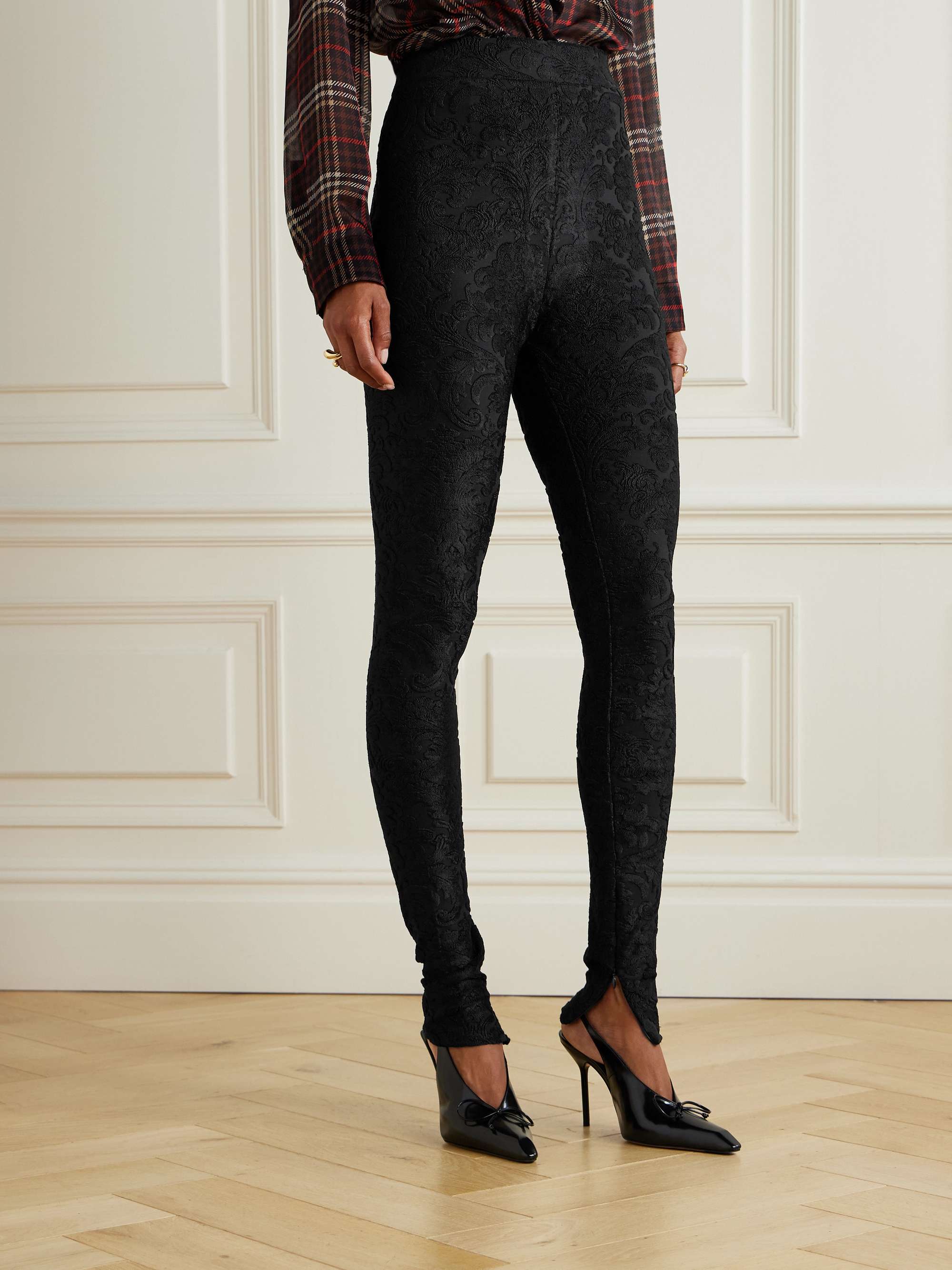 BALMAIN 