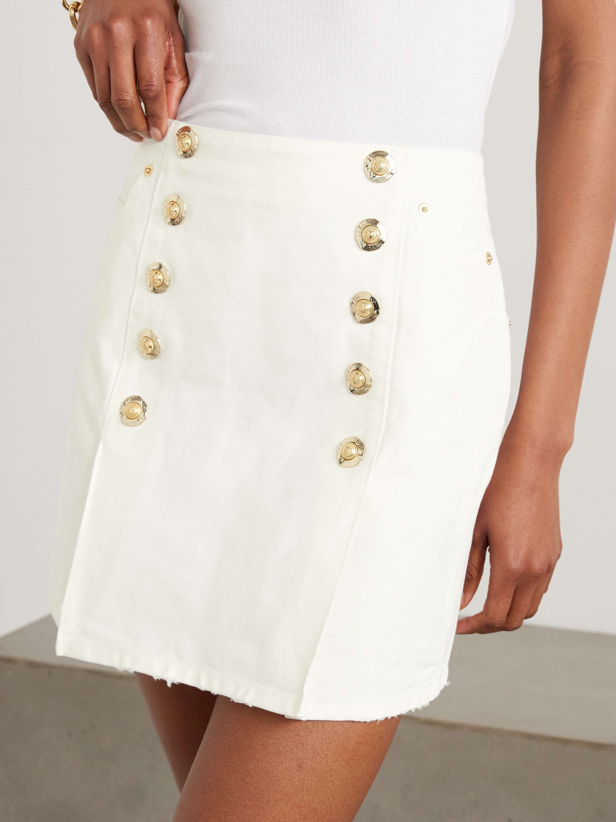 BALMAIN 