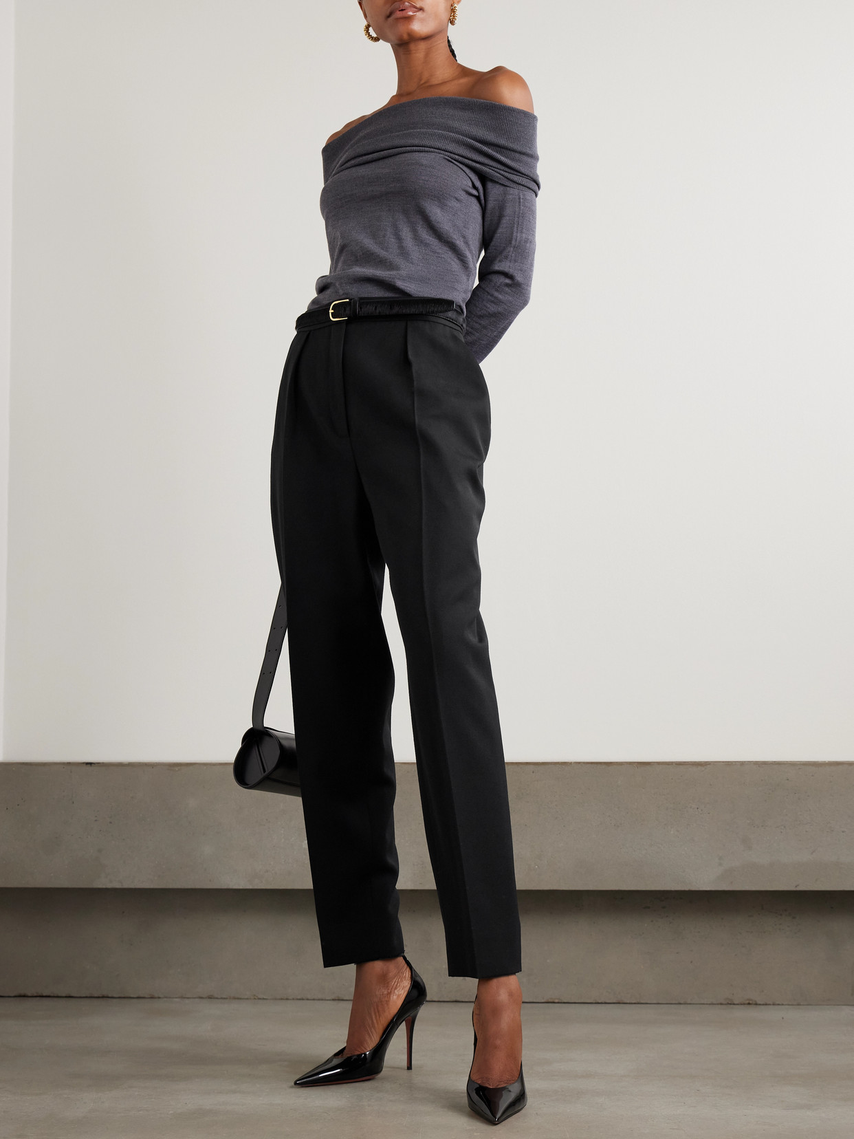 Balmain Pleated Grain De Poudre Wool Tapered Pants In Black