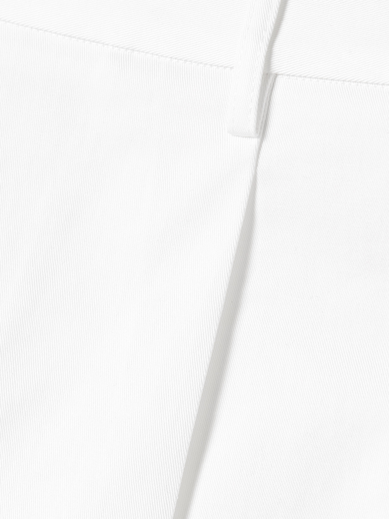 MATTEAU PLEATED ORGANIC COTTON-BLEND TWILL SHORTS
