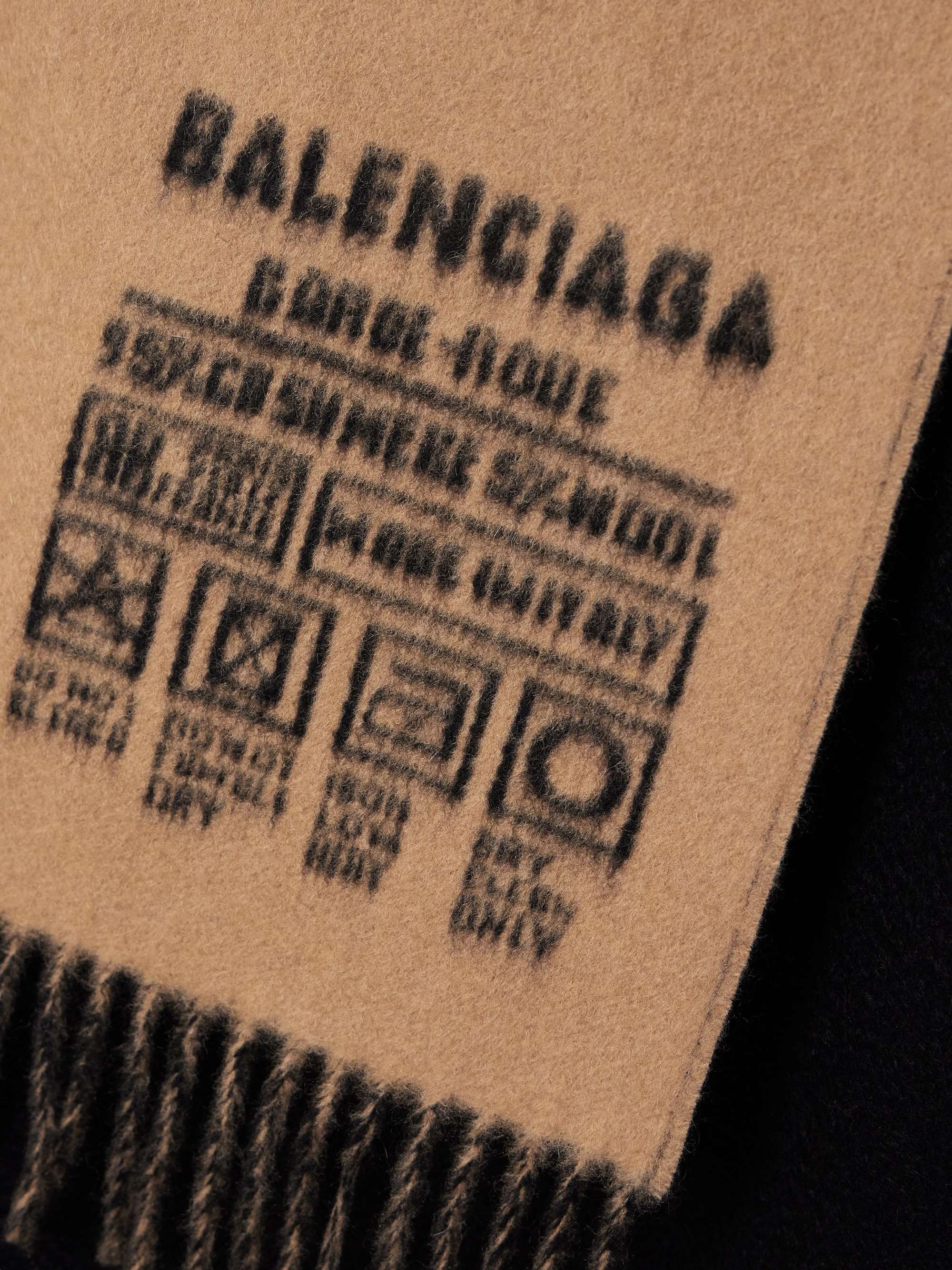 BALENCIAGA 