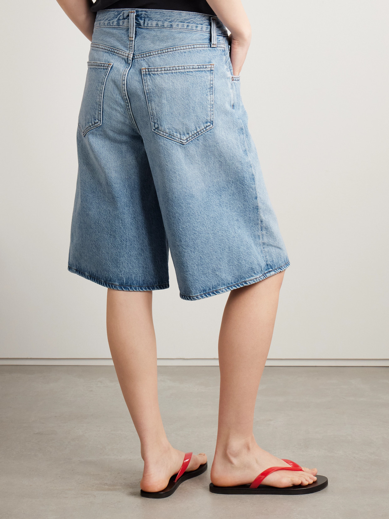 Agolde Baggy V-waist Denim Shorts In Blue