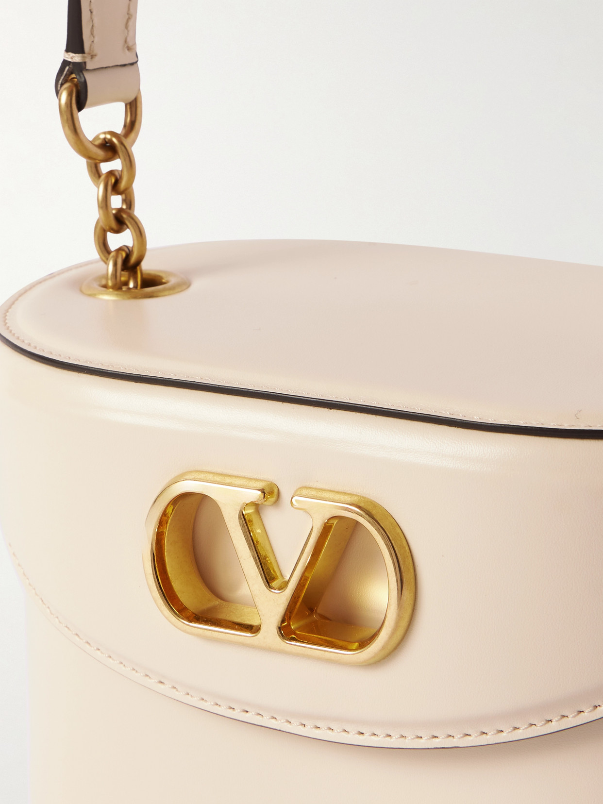 Valentino Garavani  Garavani Vain Vanity Bag In Shiny Calfskin Woman Butter Uni