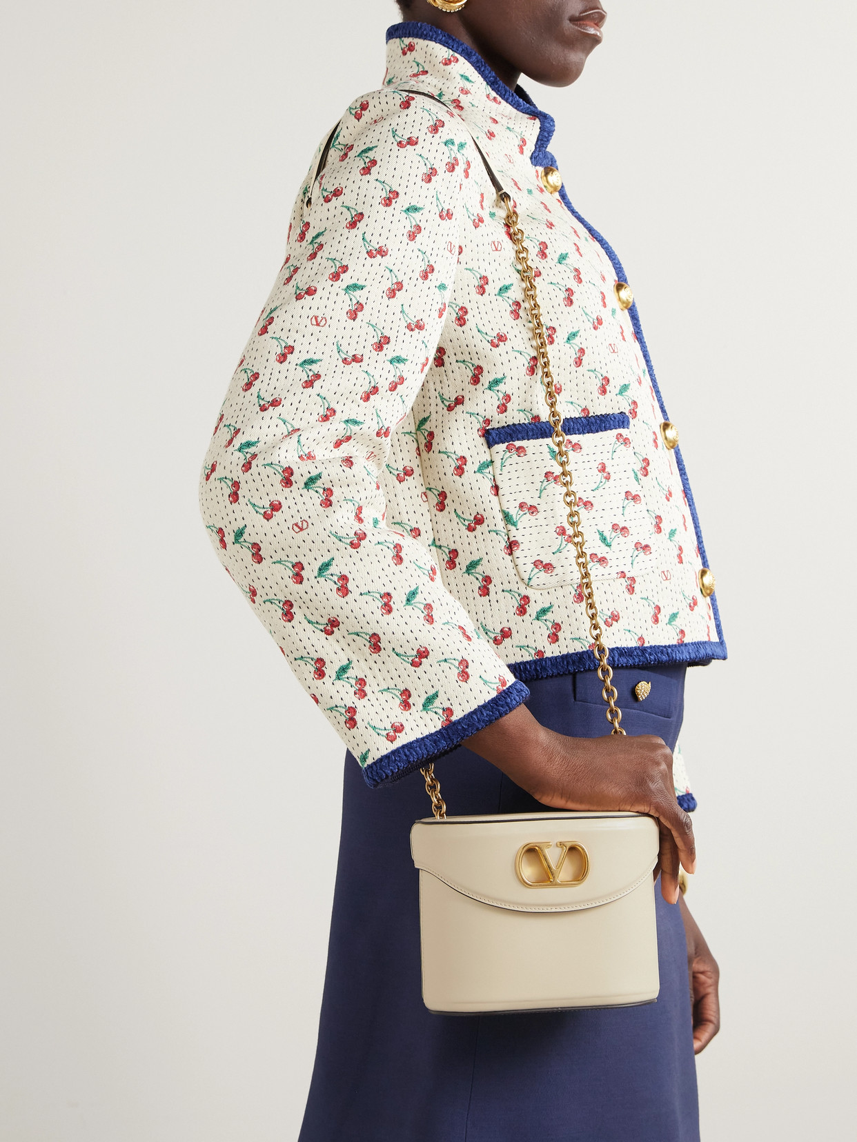 Valentino Garavani  Garavani Vain Vanity Bag In Shiny Calfskin Woman Butter Uni