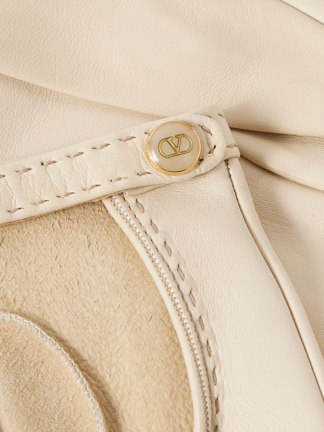 Valentino Vlogo Leather Gloves In White