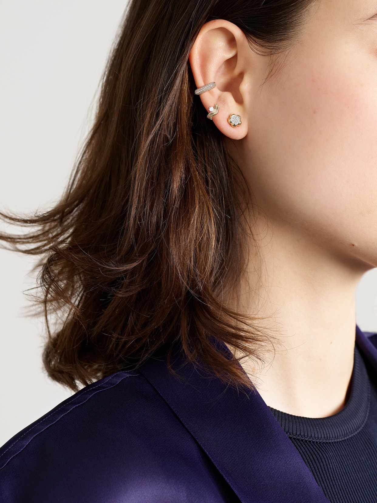 Shop Stone And Strand Crosby 10-karat Gold Diamond Earrings