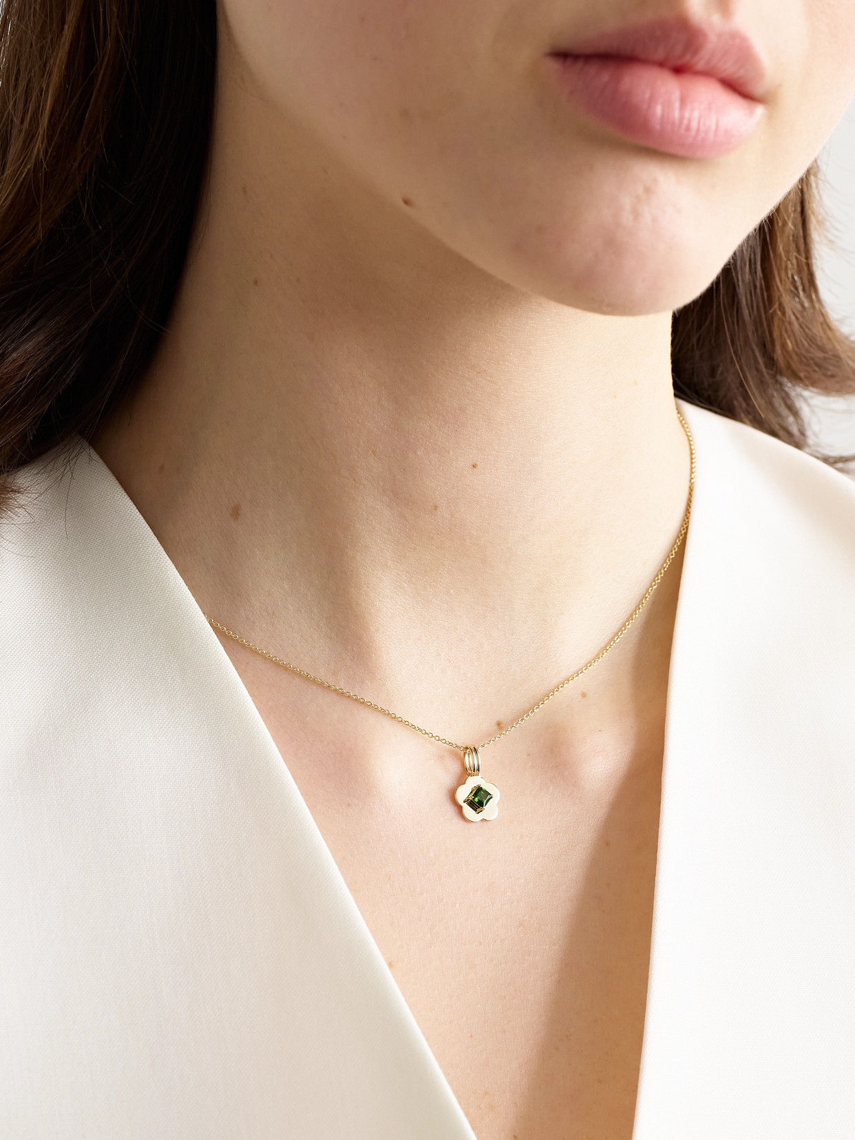 Shop Stone And Strand Flower Child 14-karat Gold Chrome Diopside Necklace