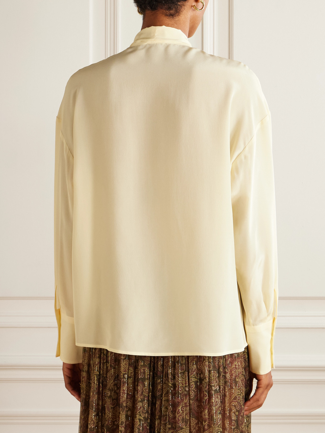 Pussy-Bow Floral-Print Silk-Chiffon Blouse