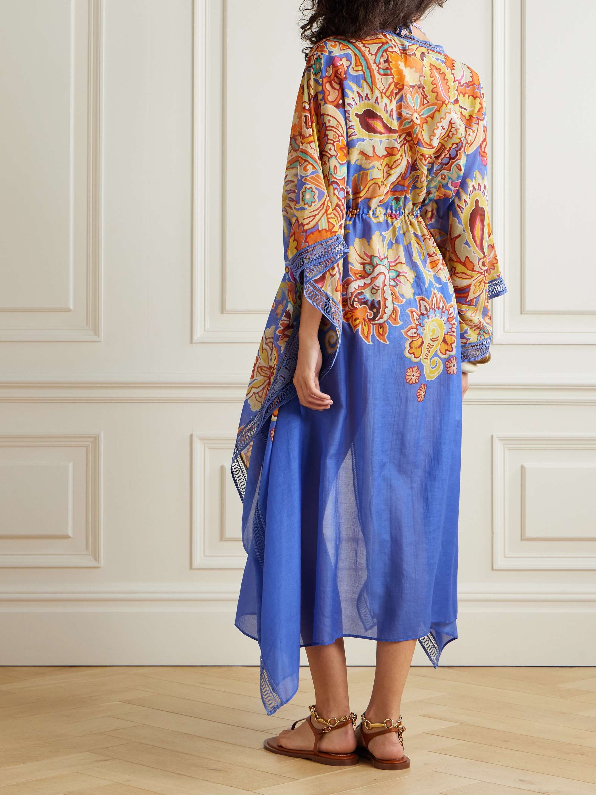 ETRO 