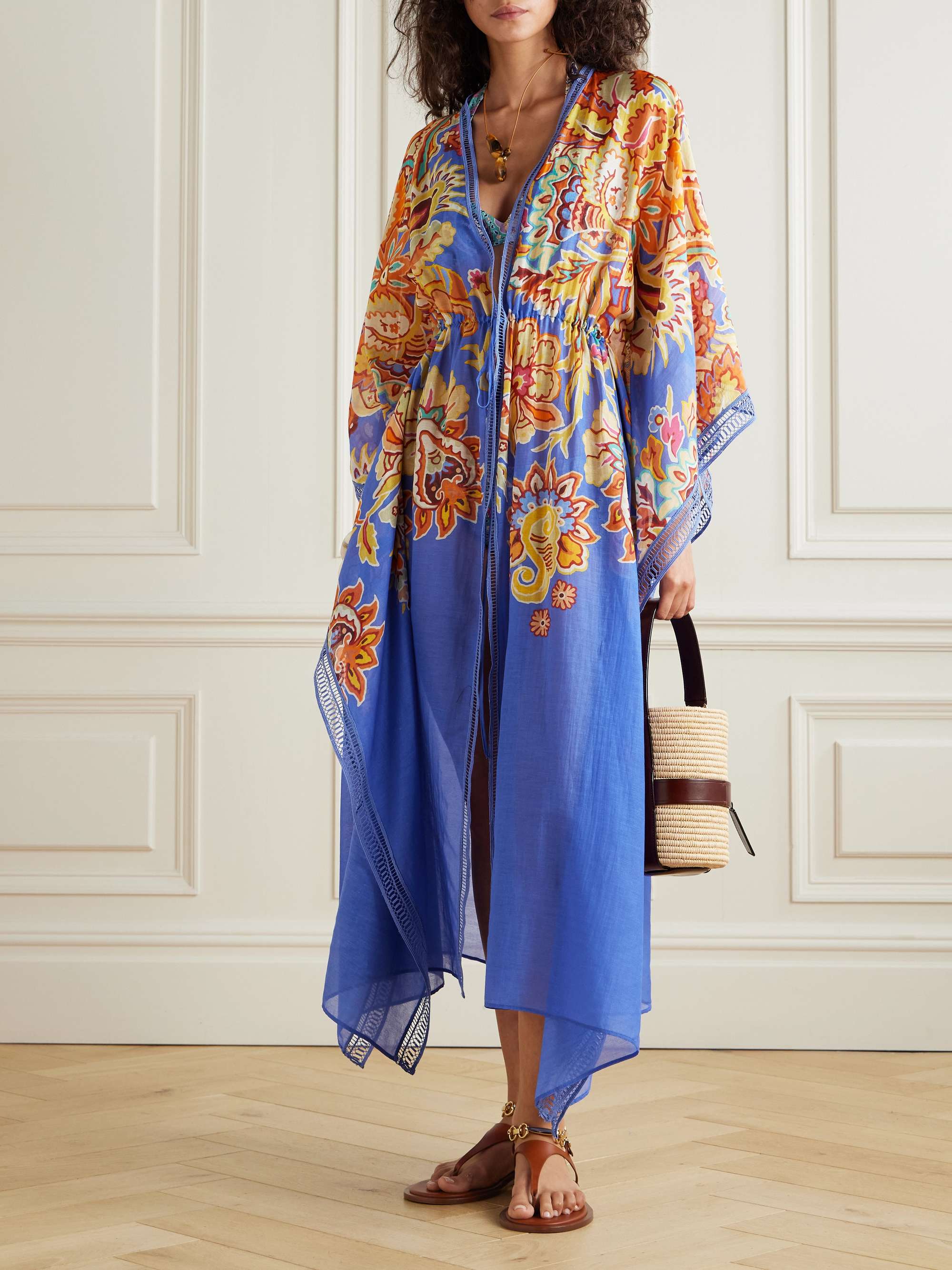 ETRO 