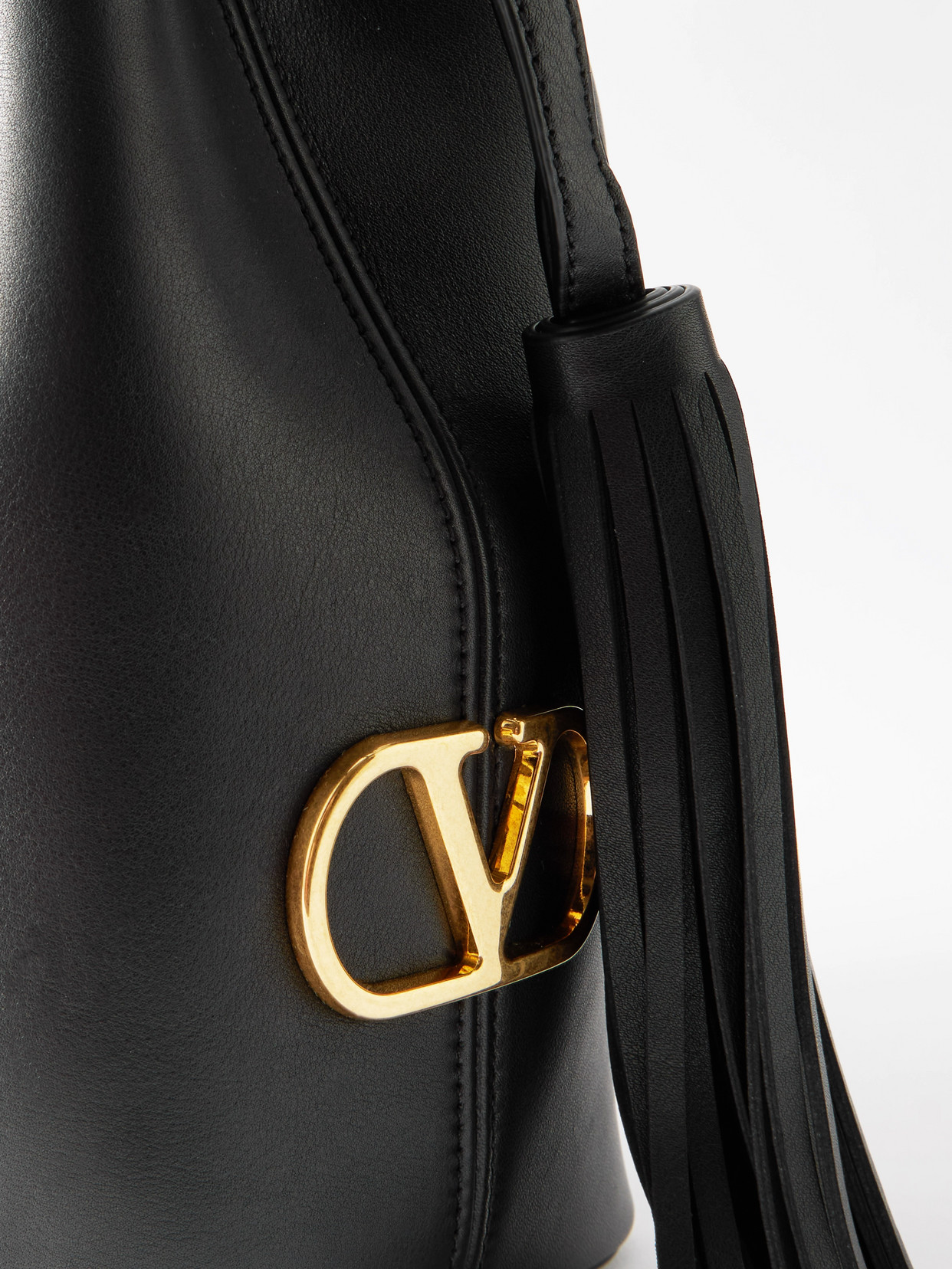 Valentino Garavani Vlogo Signature Shoulder Bag Shoulder Bags Black In Black