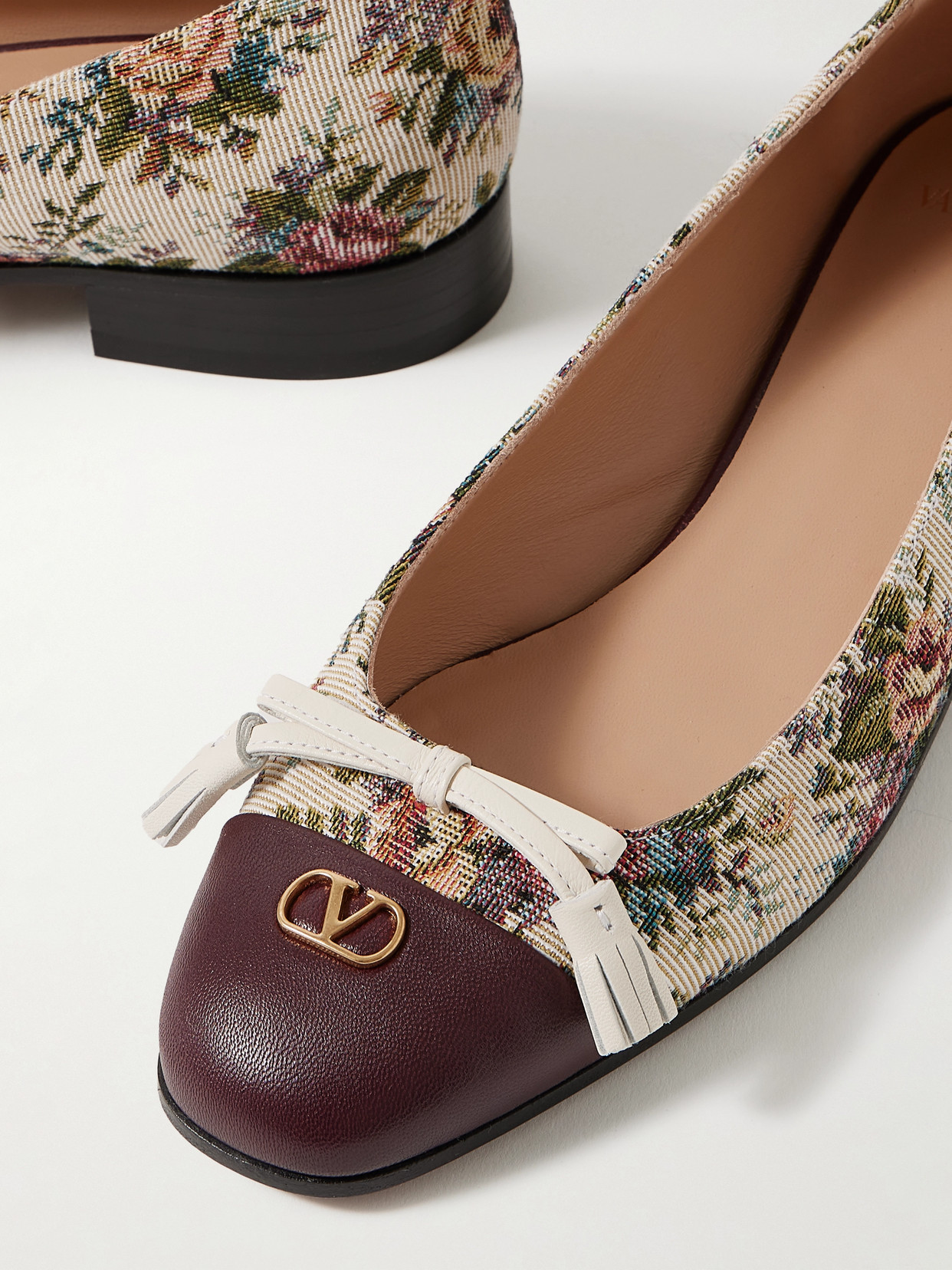 Valentino Valet Du Roi Leather-trimmed Floral-jacquard Ballet Flats In Multi