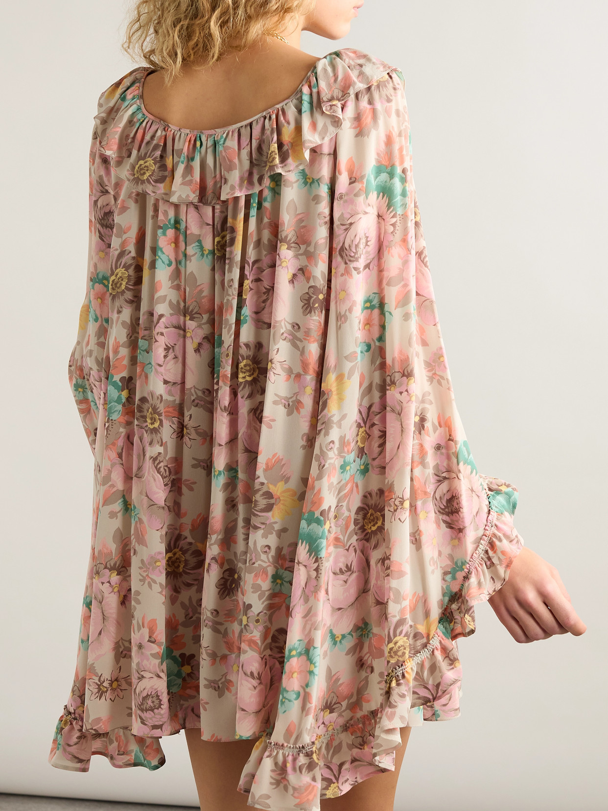 Chloé Bouquet-printed Organic Silk Crepe De Chine Mini Cape Dress