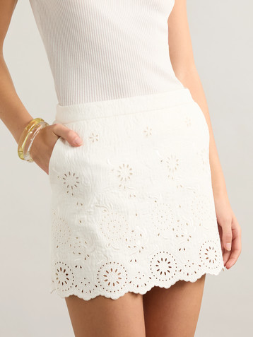 Chloé Scalloped quilted broderie anglaise cotton-blend mini skirt