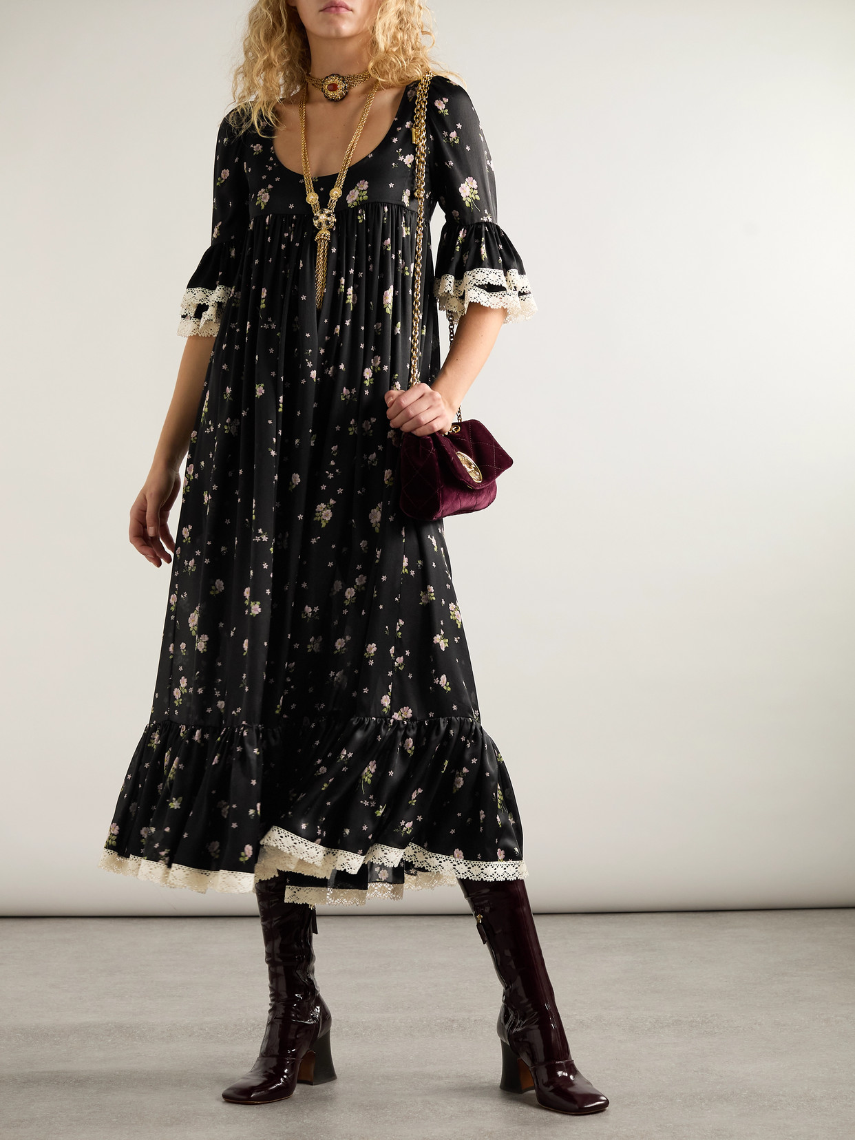 Chloé Lace-trimmed Gathered Floral-print Silk-charmeuse Midi Dress