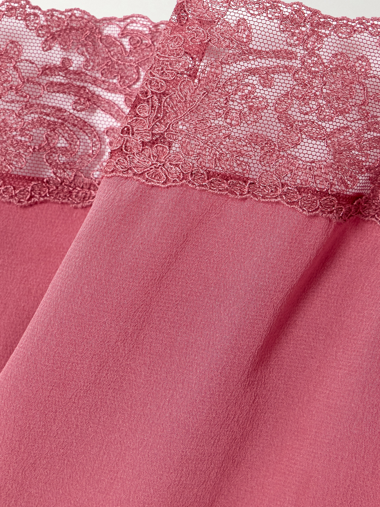 Chloé Lace-trimmed Silk-crepe Camisole In Pink