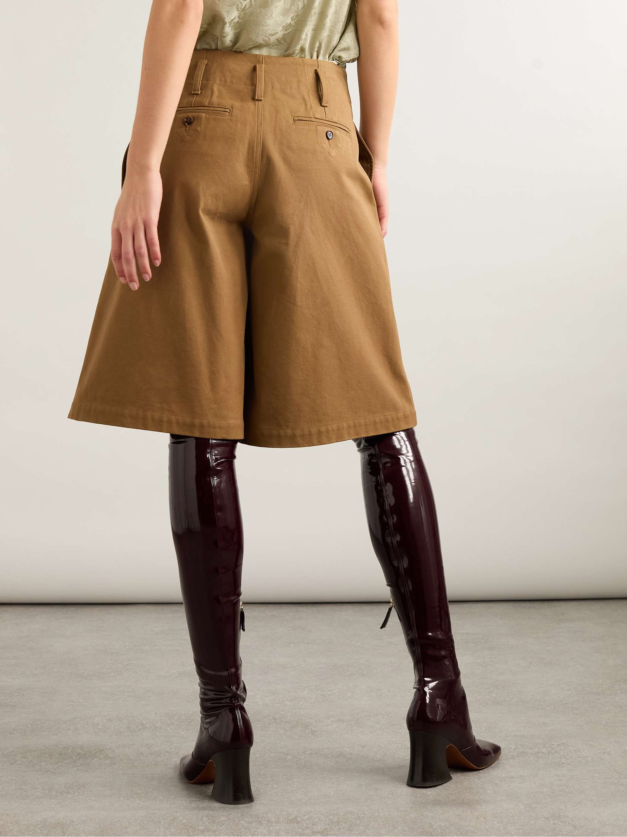 CHLOÉ 