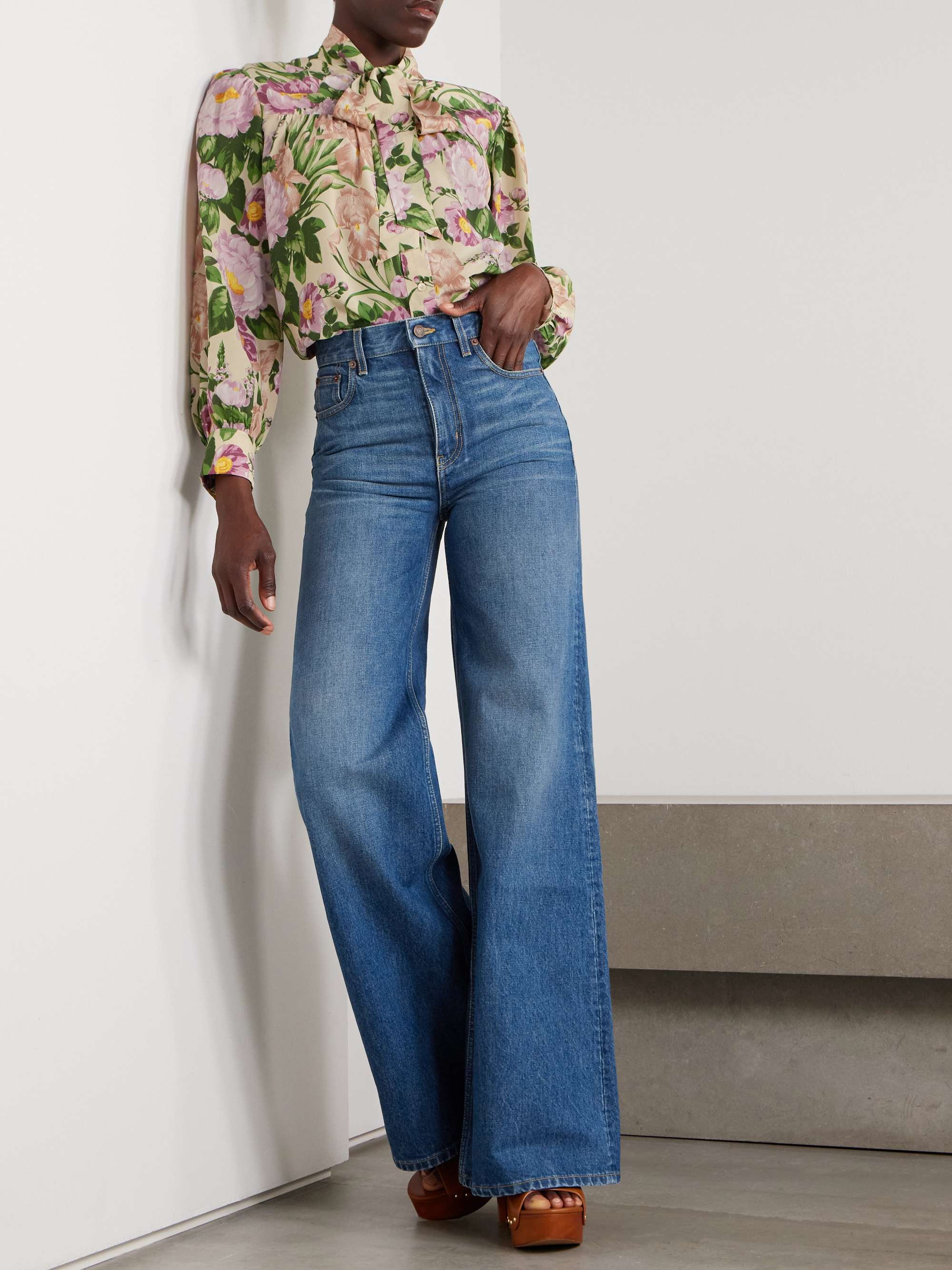 CHLOÉ 