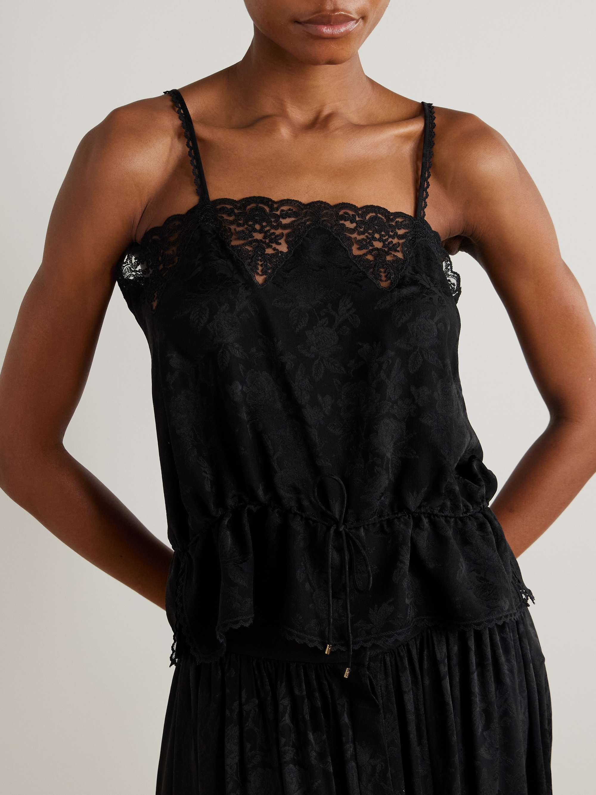 CHLOÉ 
