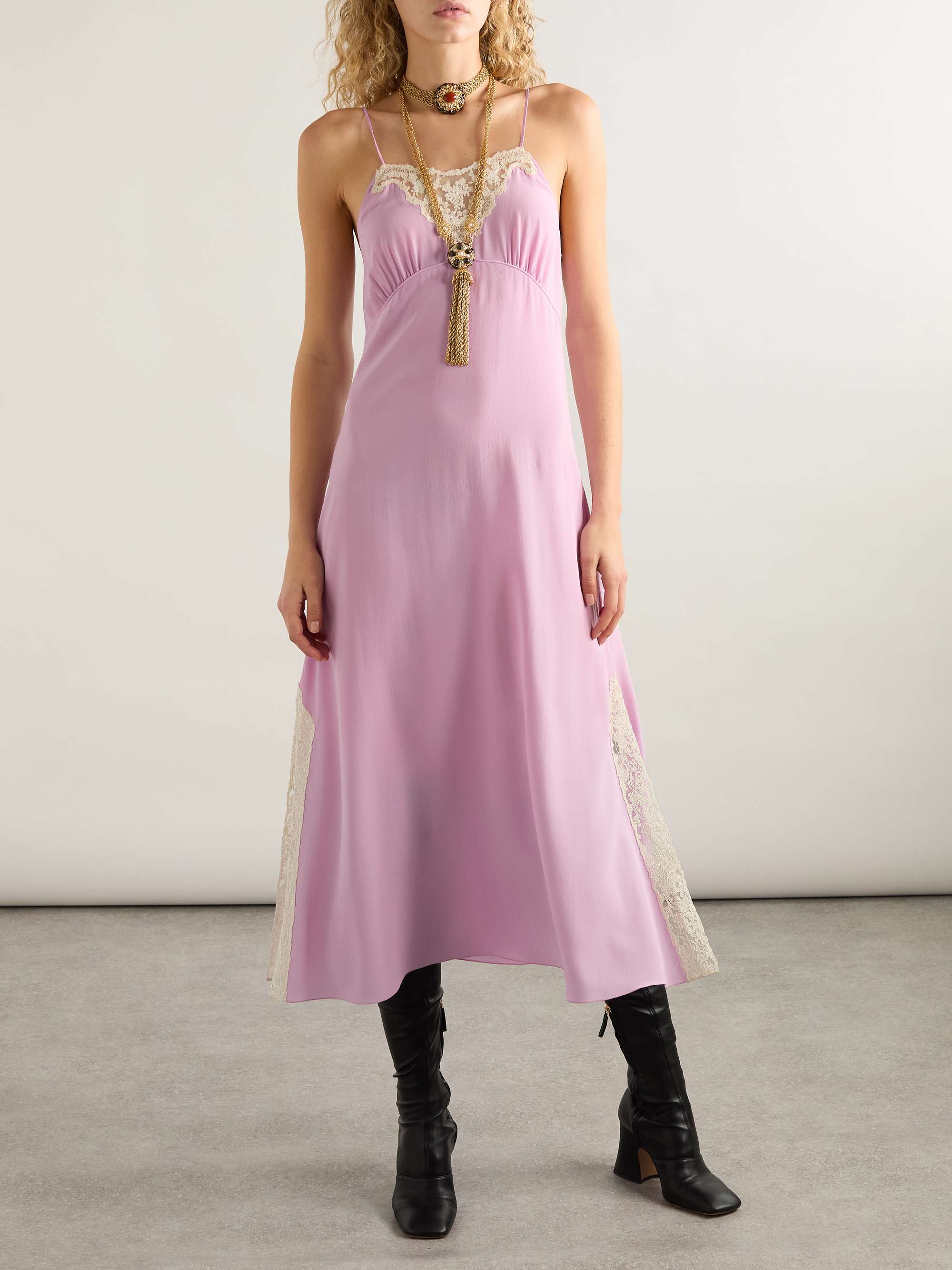 CHLOÉ 