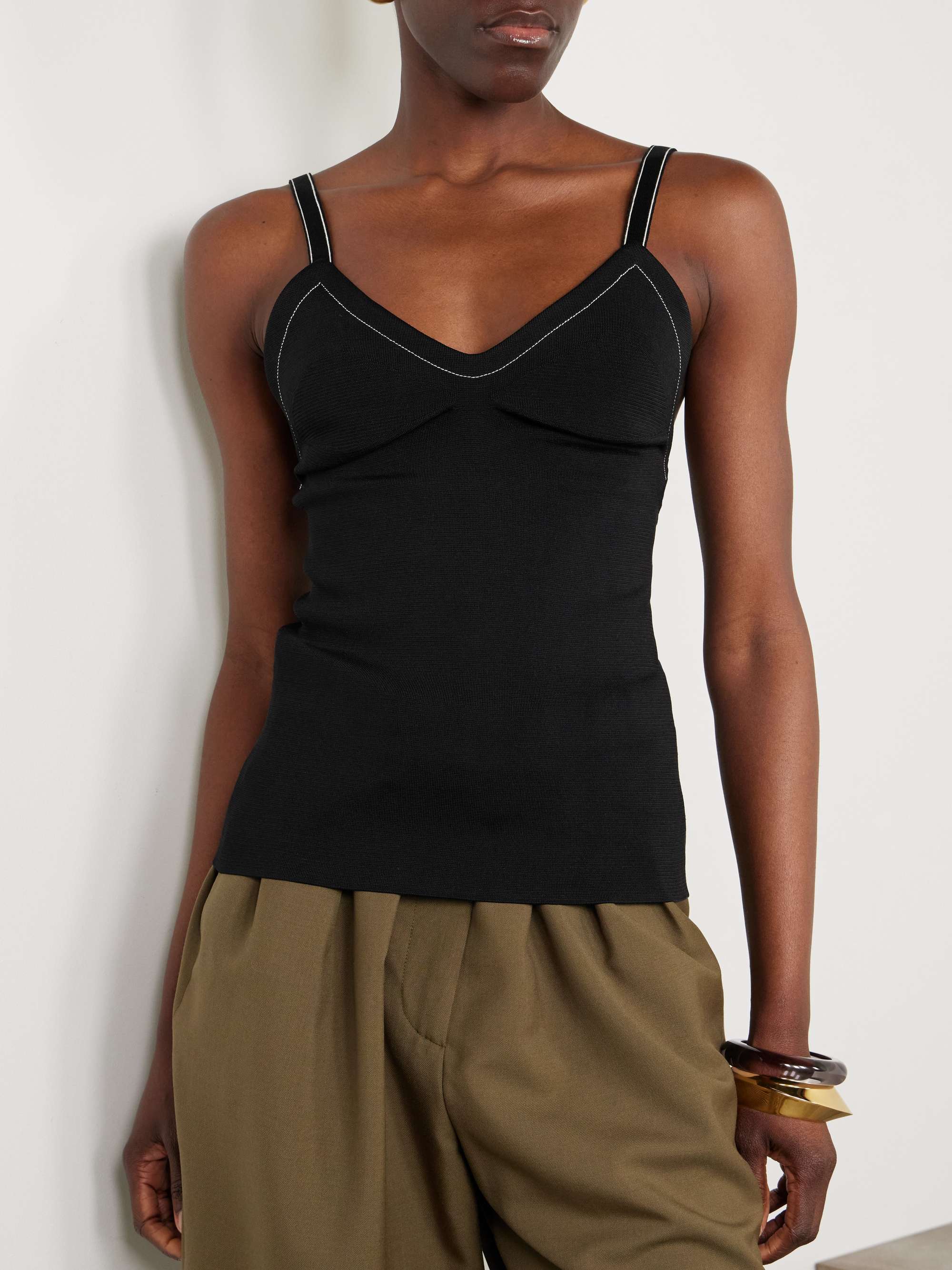 CARVEN 
