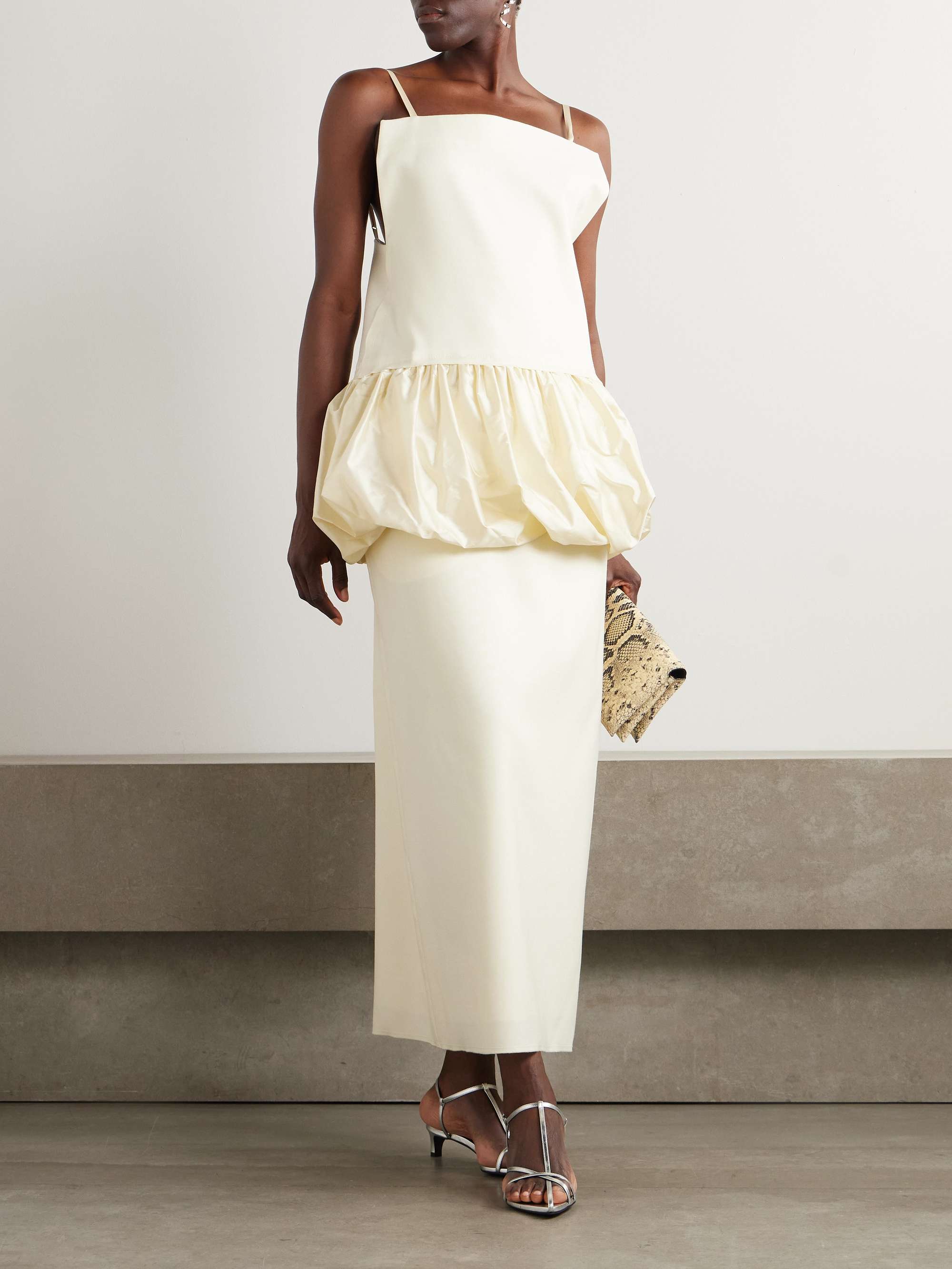 CARVEN 