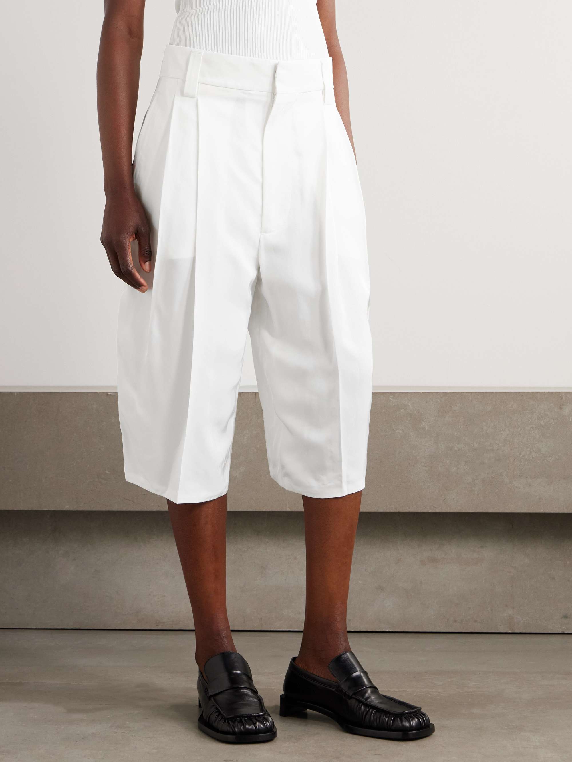 CARVEN 