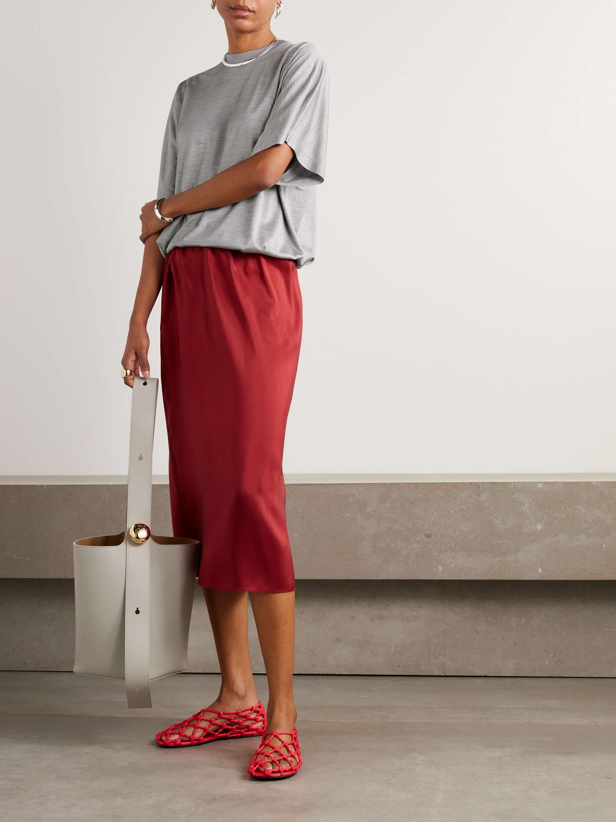 CARVEN 
