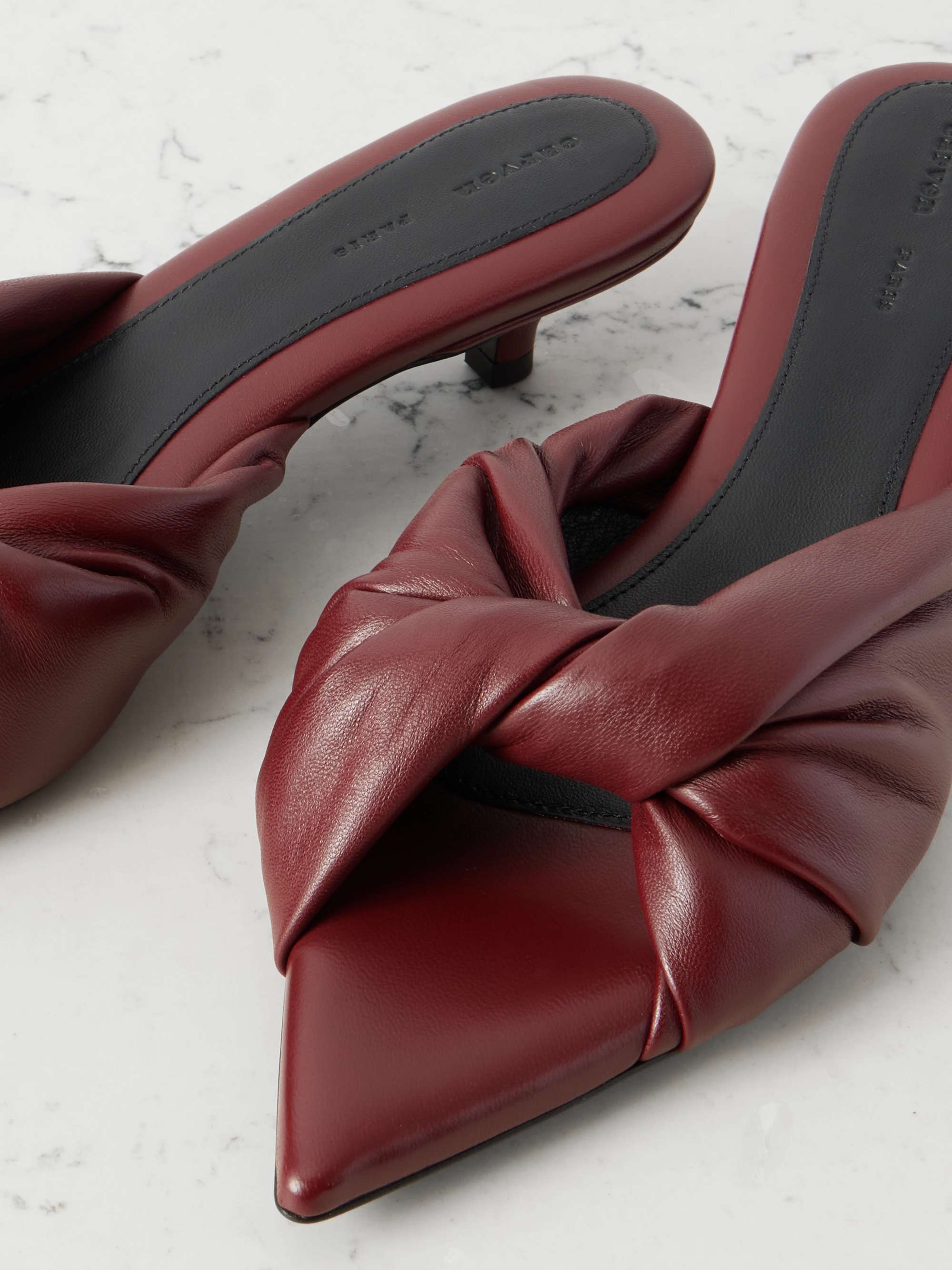 CARVEN 