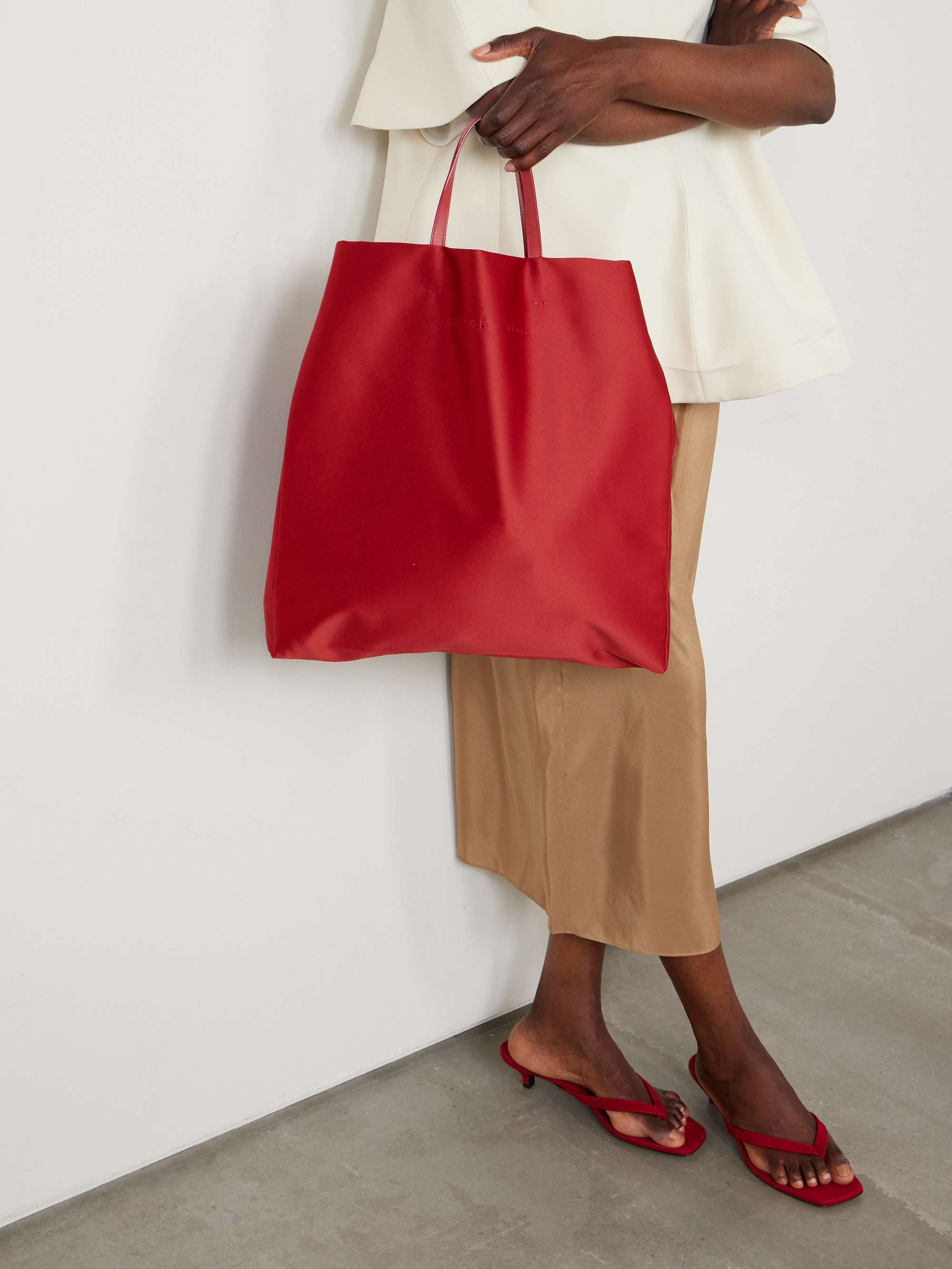 CARVEN 