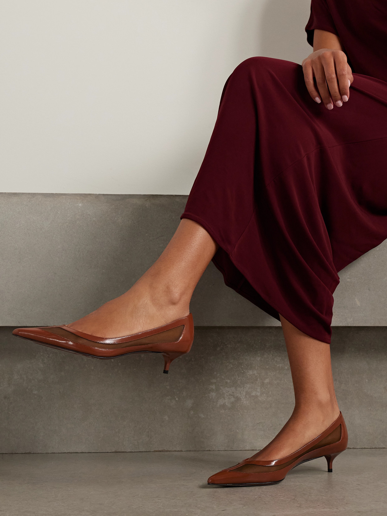 Amelia 30 Mesh-Trimmed Pumps