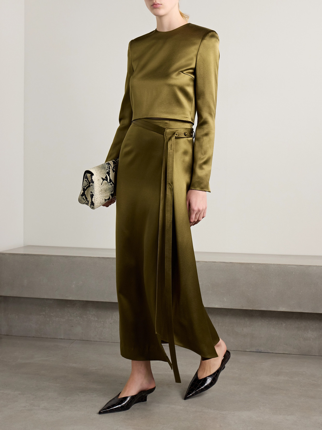 Adam Lippes Keira Cropped Silk-charmeuse Top In Green