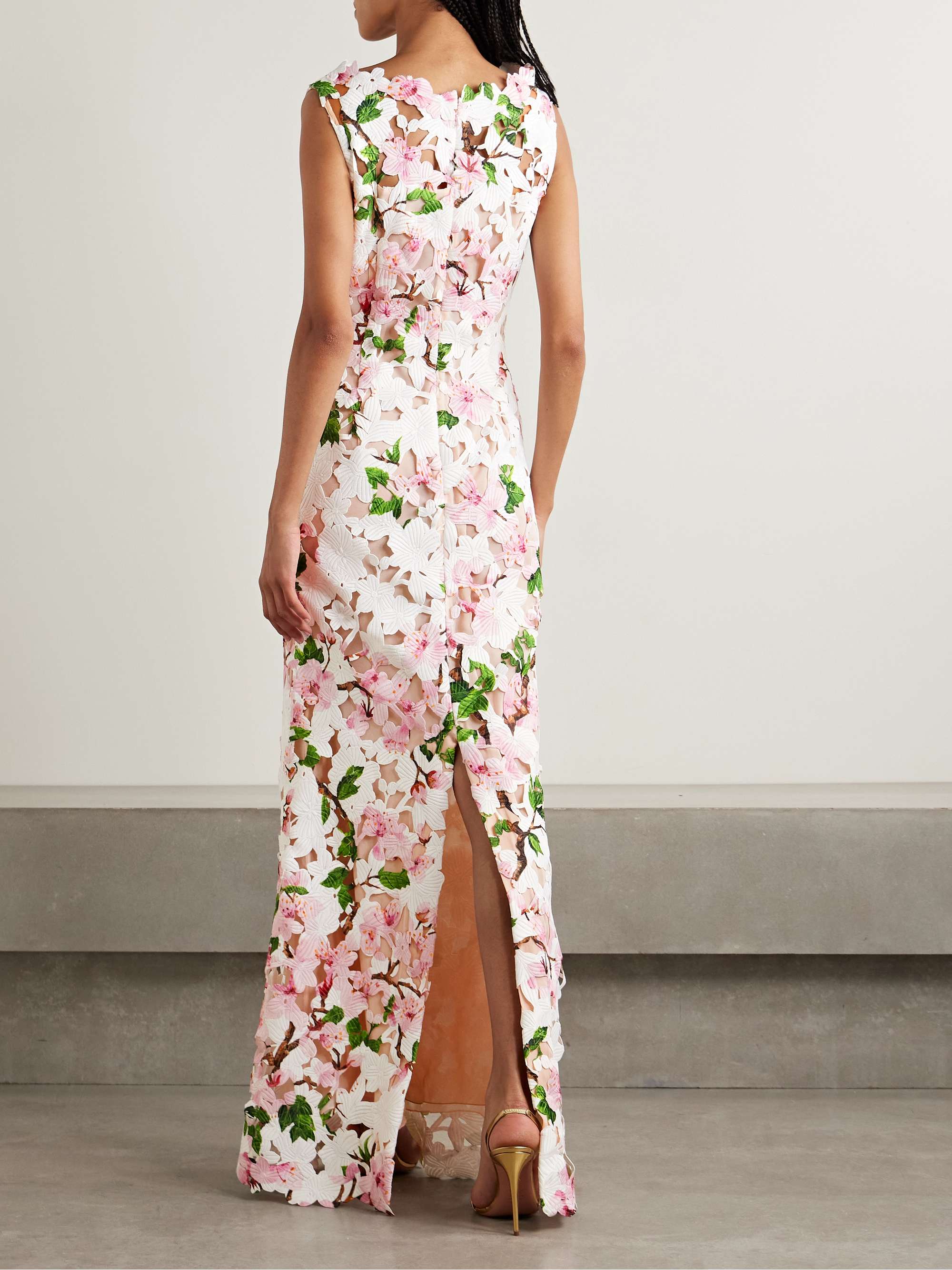 OSCAR DE LA RENTA 