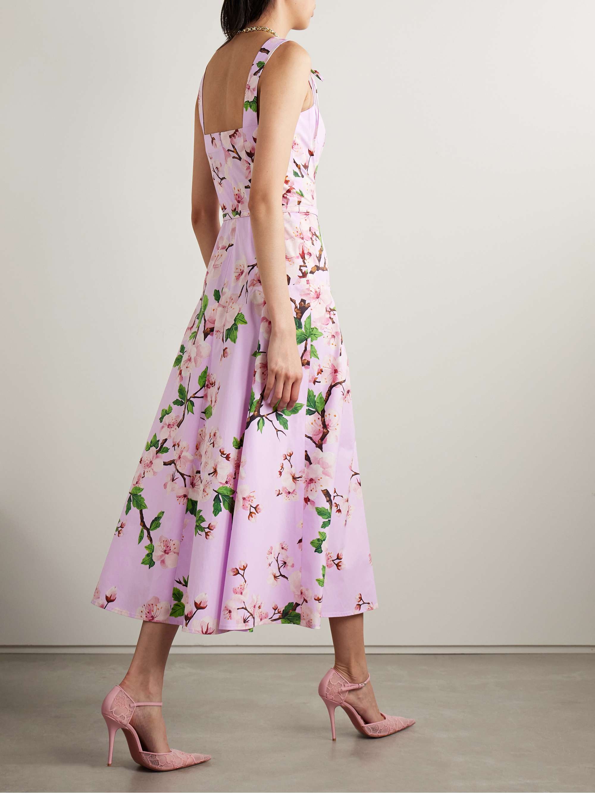 OSCAR DE LA RENTA 
