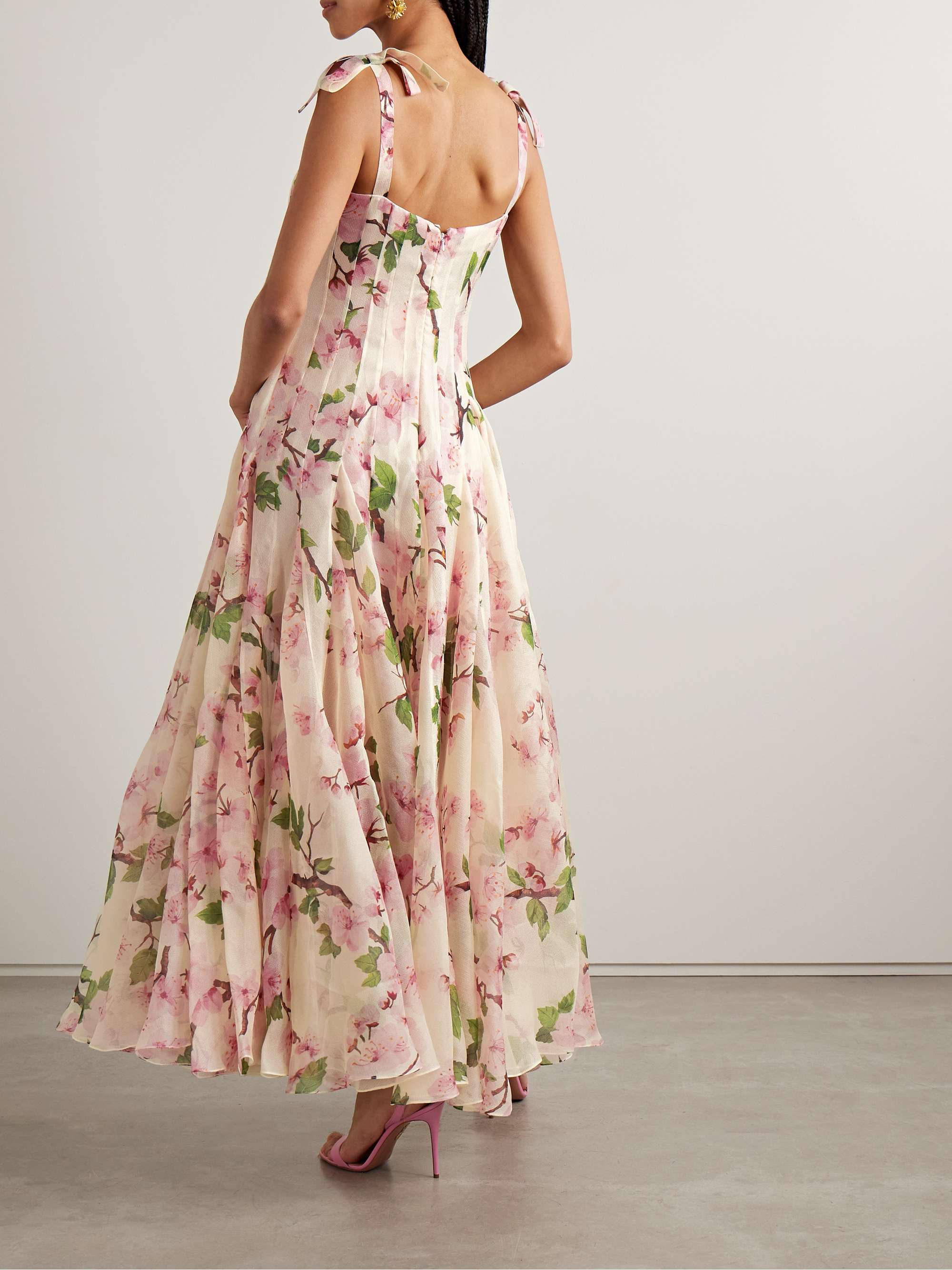 OSCAR DE LA RENTA 