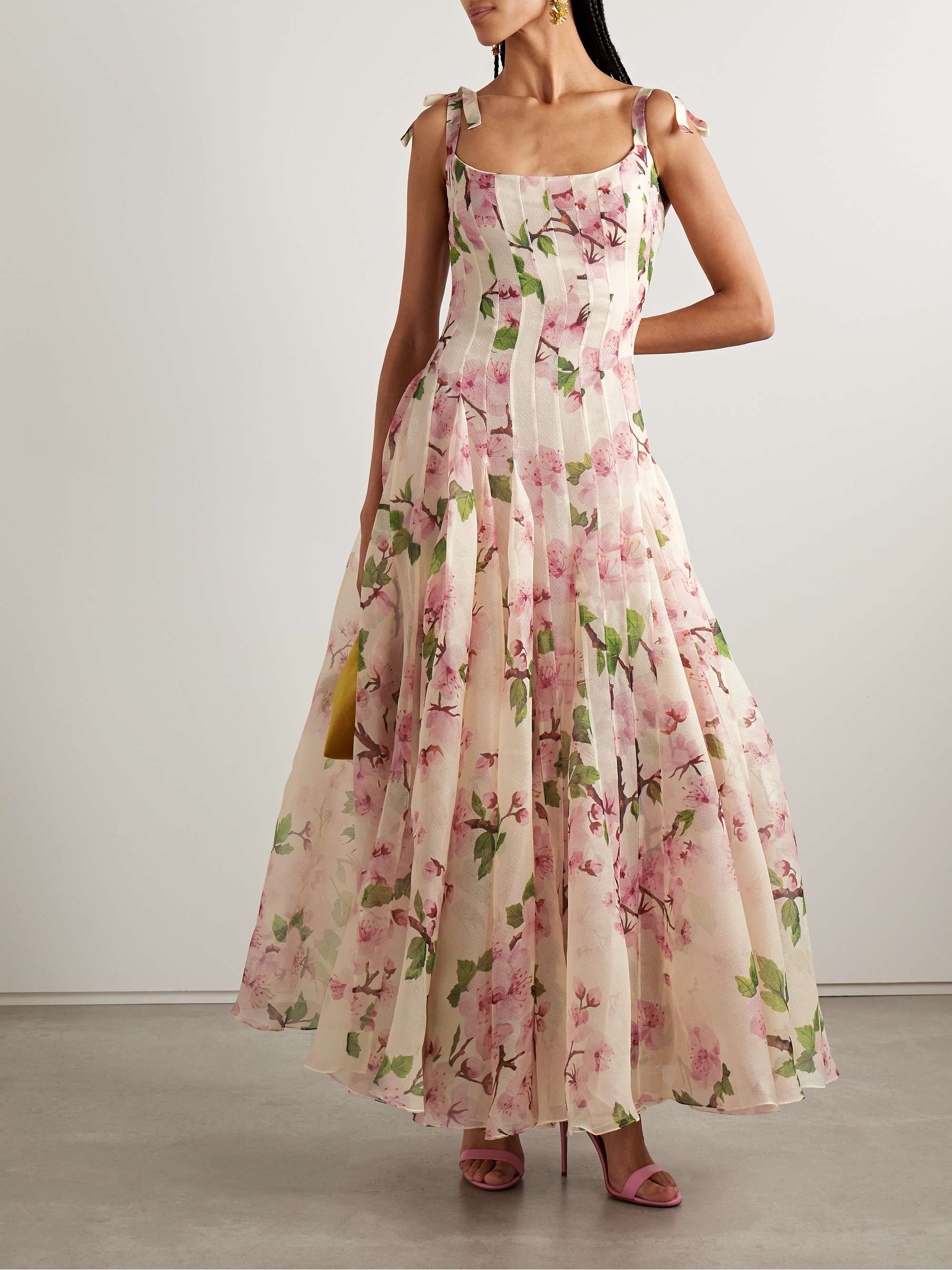 OSCAR DE LA RENTA 
