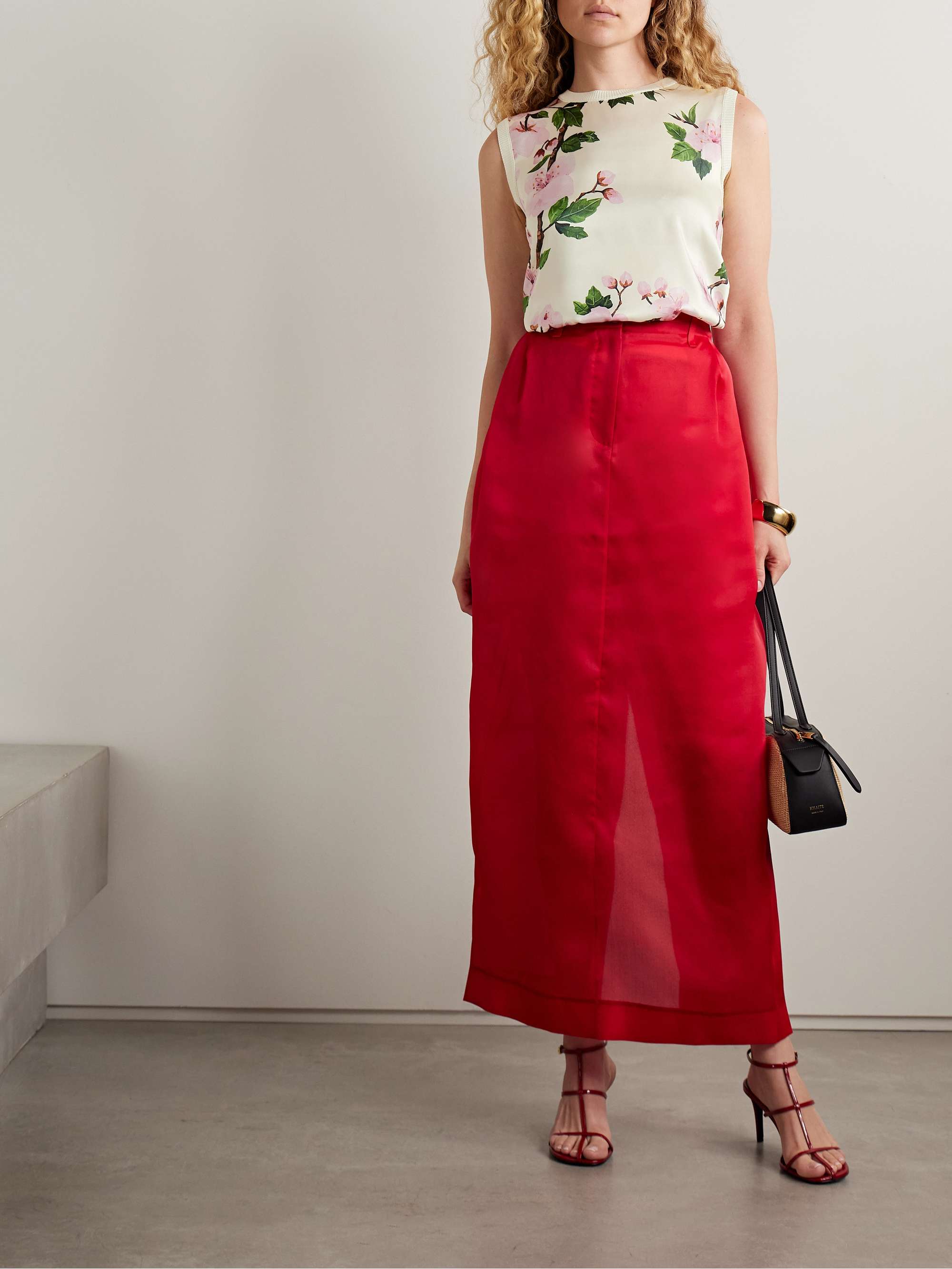 OSCAR DE LA RENTA 