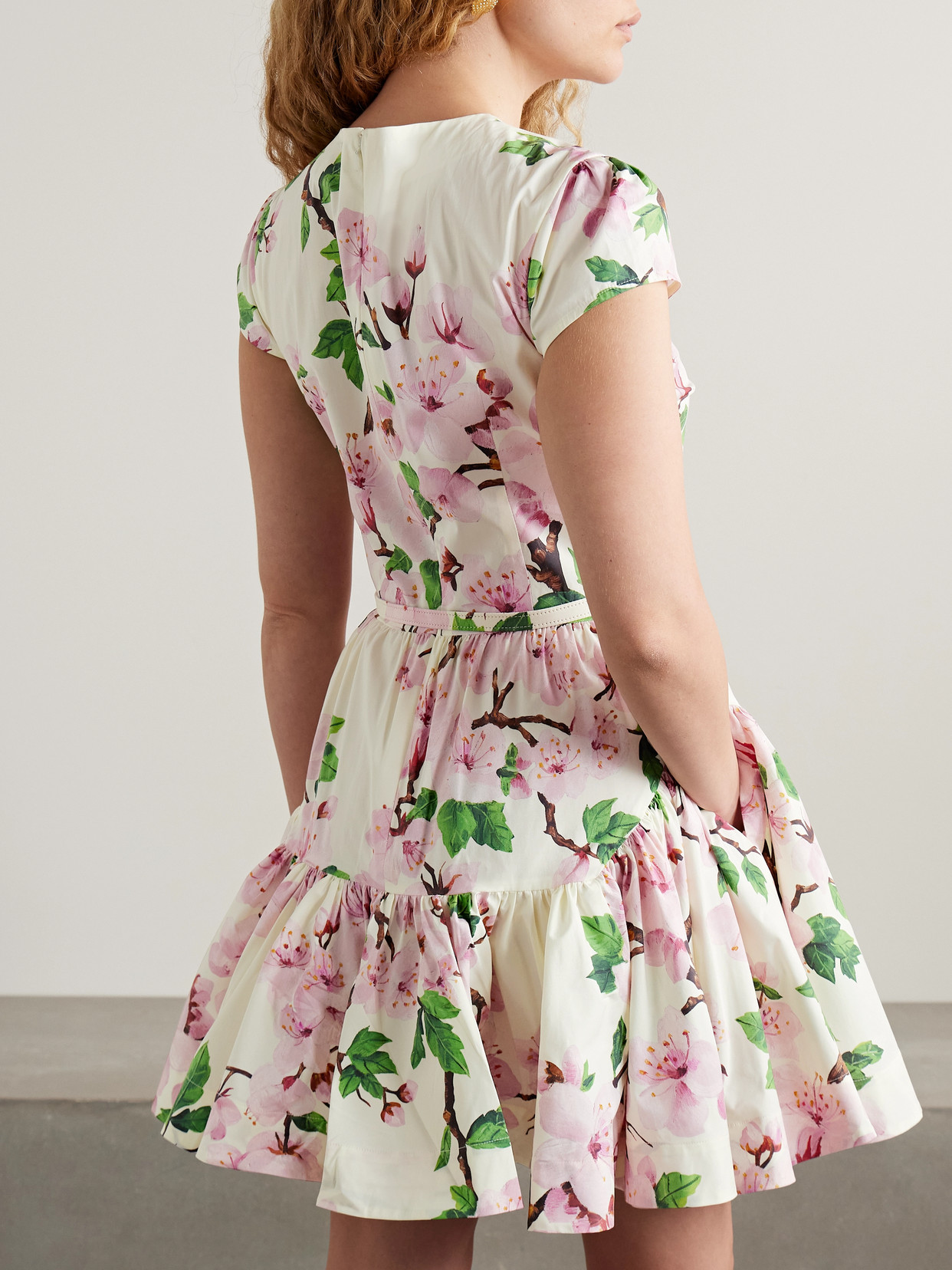 Oscar De La Renta Short-sleeve Cherry Blossom Poplin Mini Dress With Belt