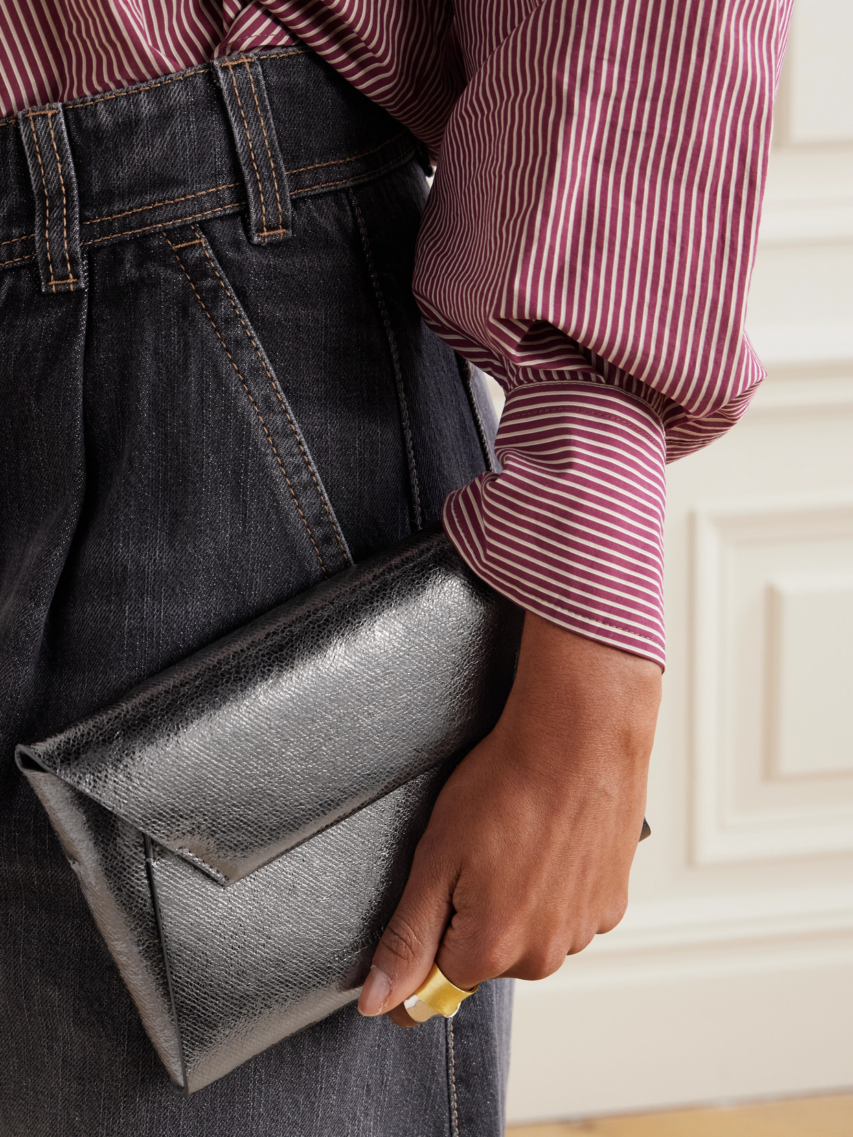 BRUNELLO CUCINELLI MINI METALLIC TEXTURED-LEATHER SHOULDER BAG