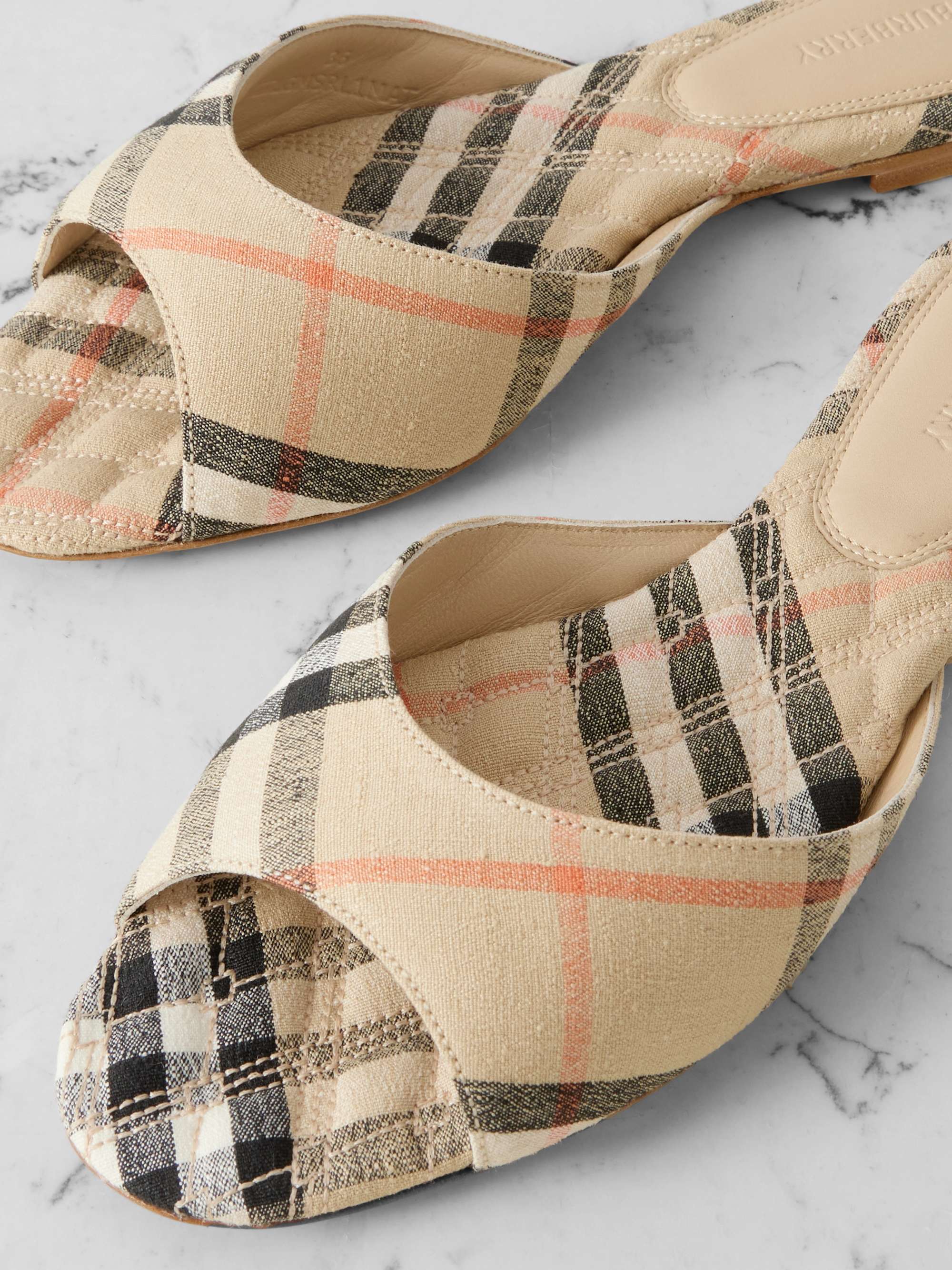 BURBERRY 