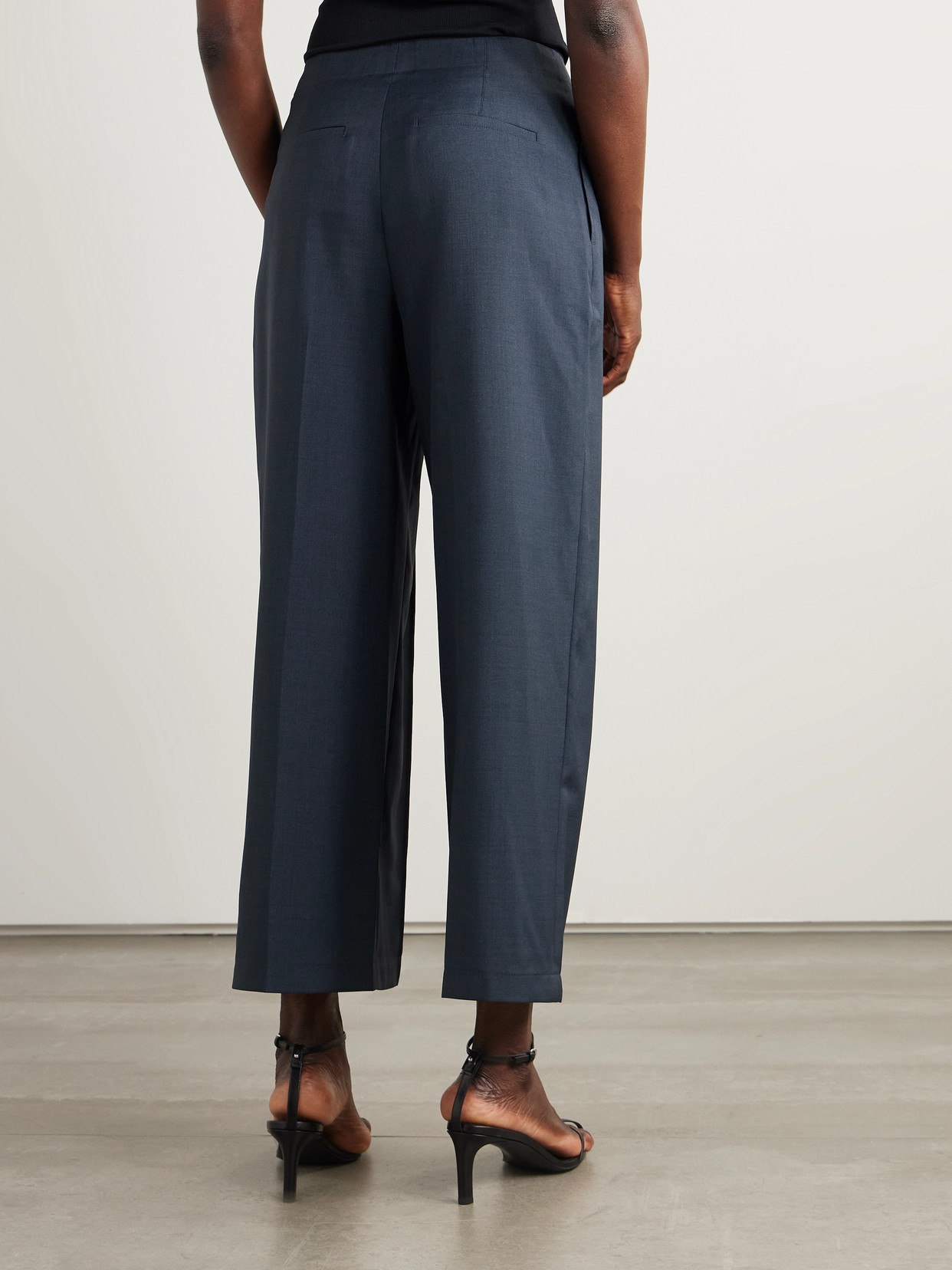 Theory Cropped Pleated Cotton-twill Wide-leg Pants In Blue