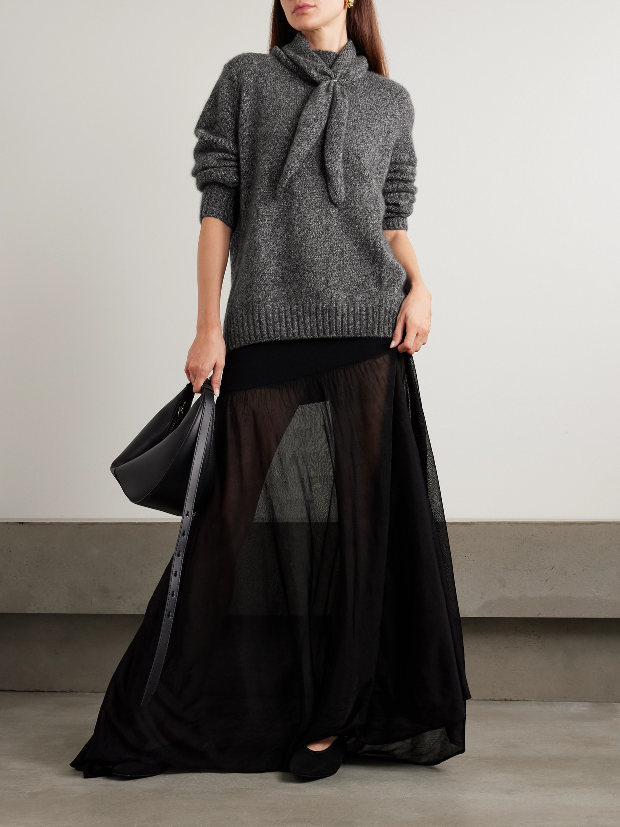 Arch4 Verona Organic Cashmere And Silk-blend Sweater And Scarf Set In Gray