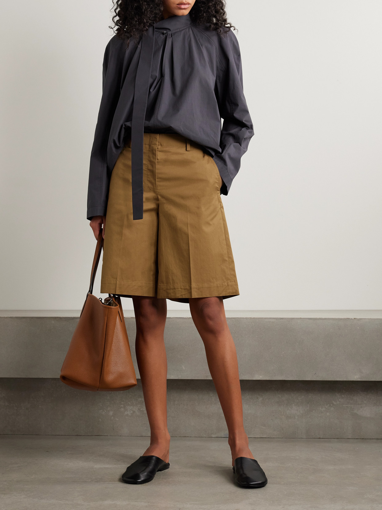 Theory Relaxed Casual Shorts