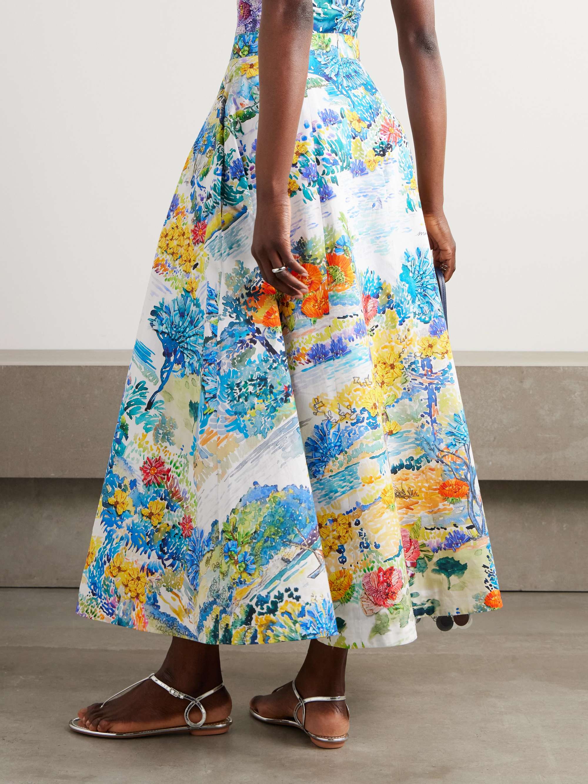 MARY KATRANTZOU 