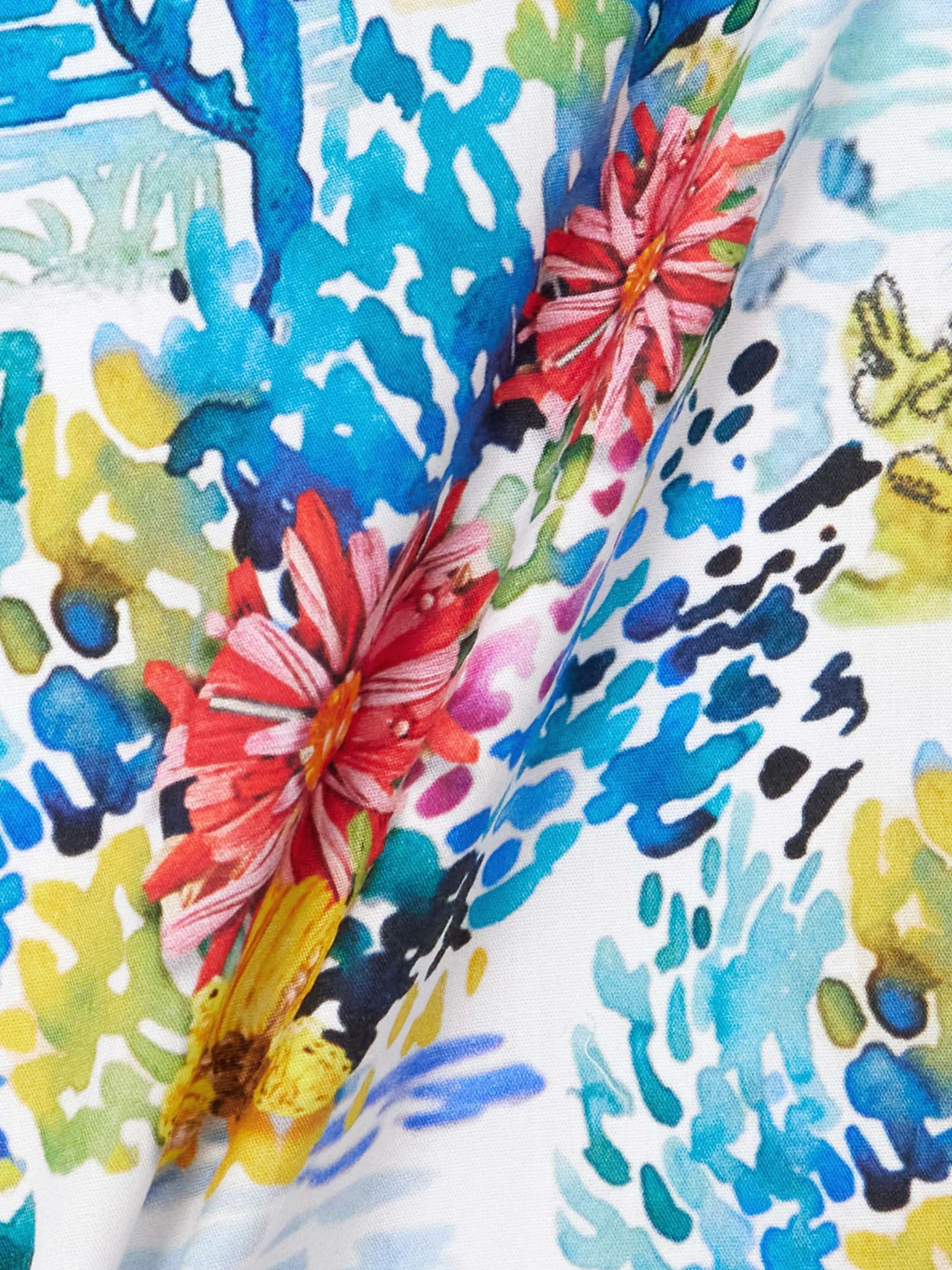 MARY KATRANTZOU 