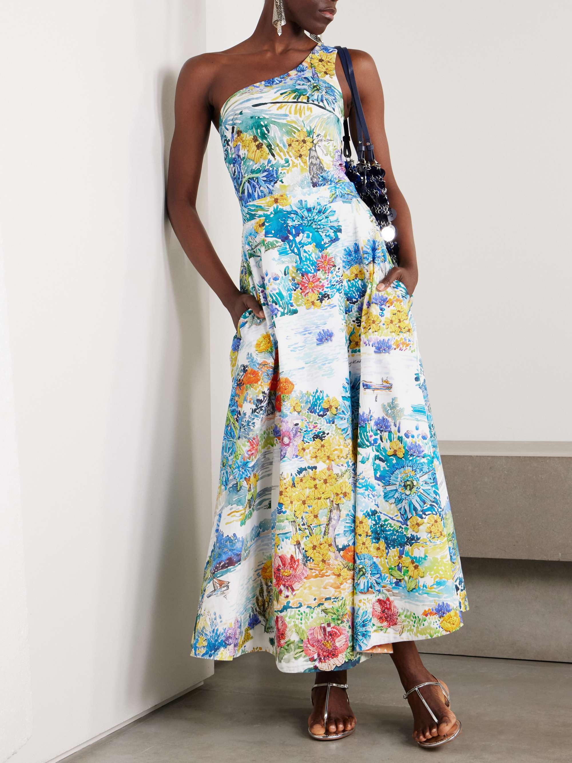 MARY KATRANTZOU 