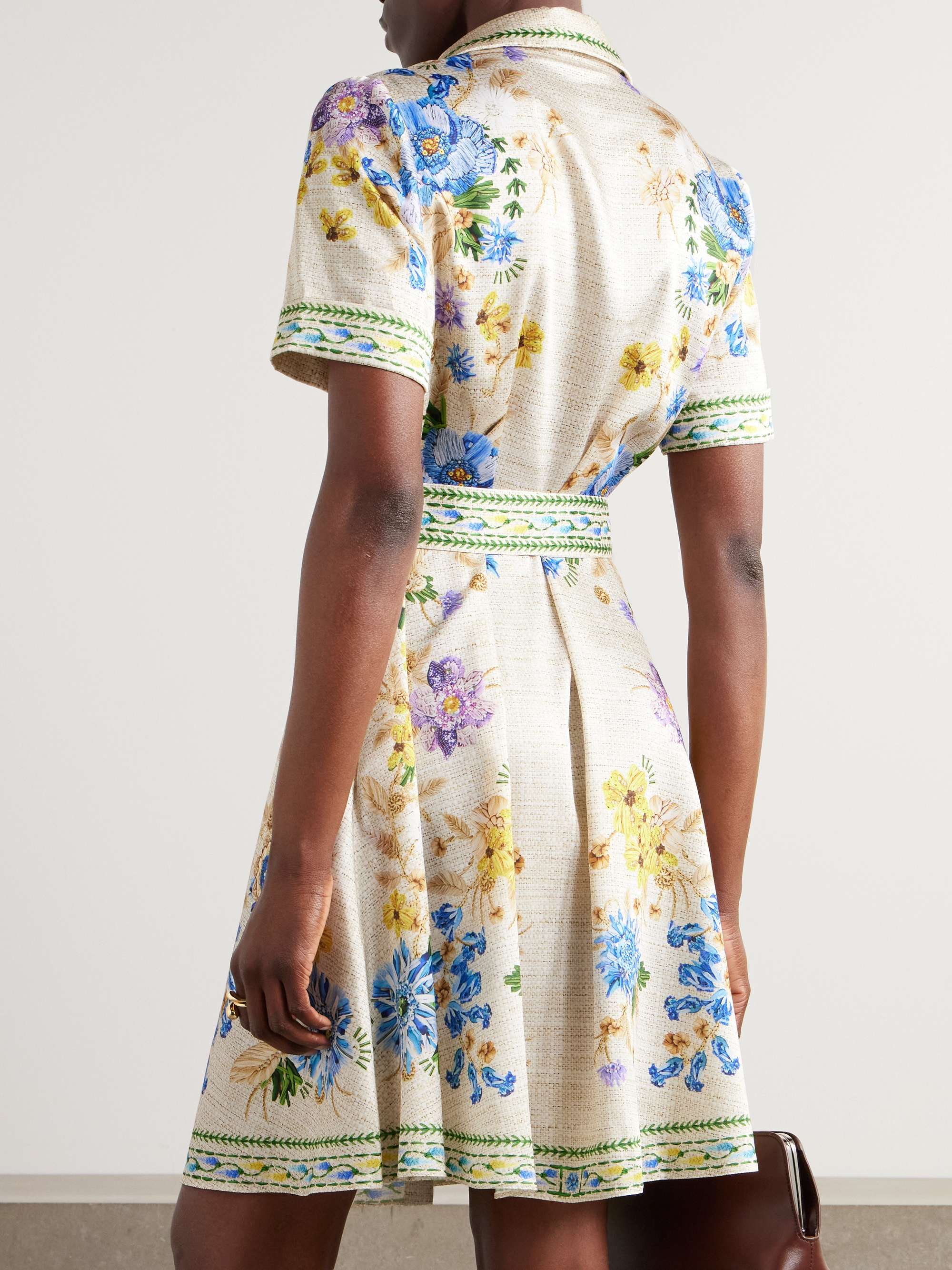 MARY KATRANTZOU 