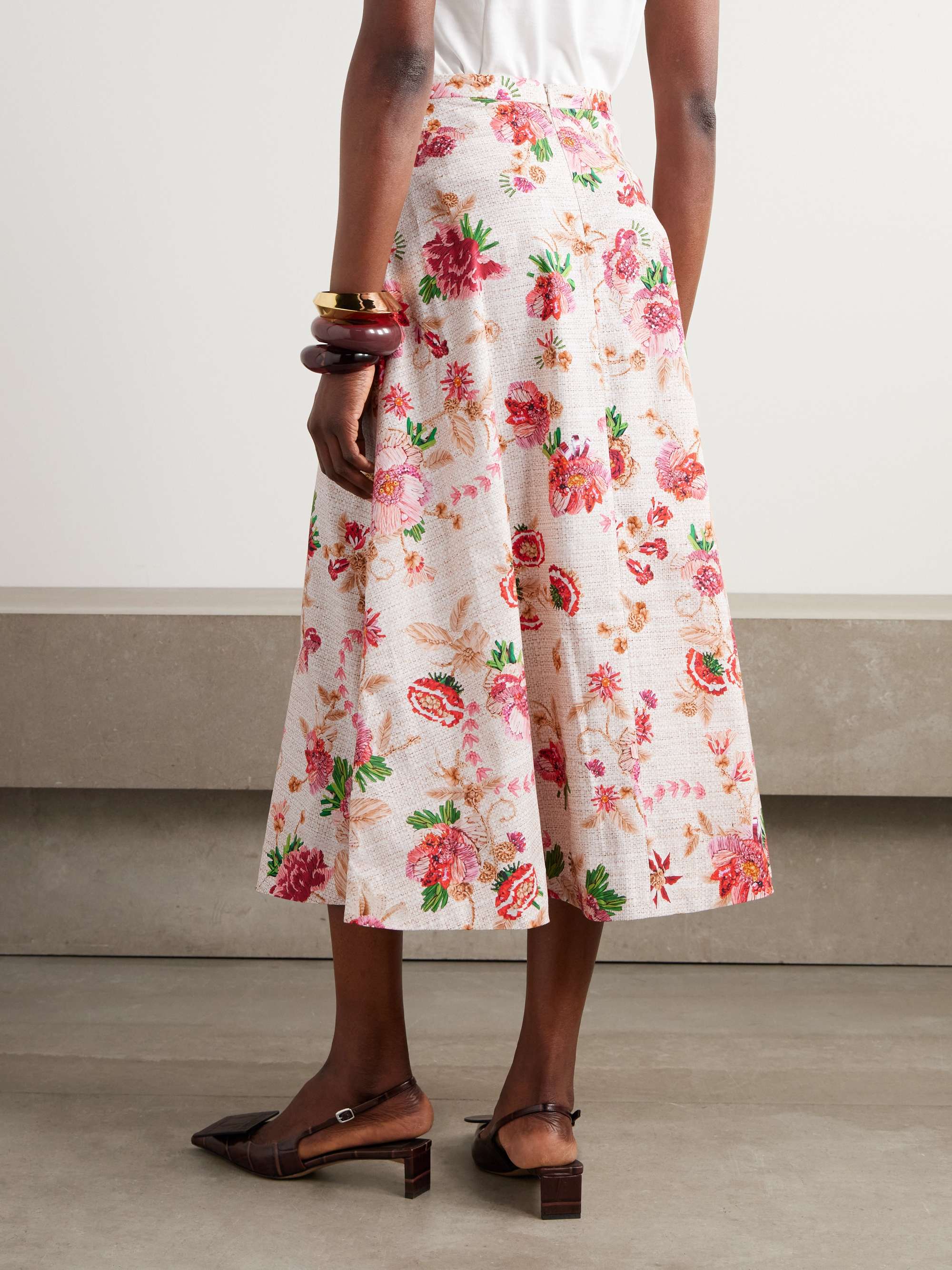 MARY KATRANTZOU 