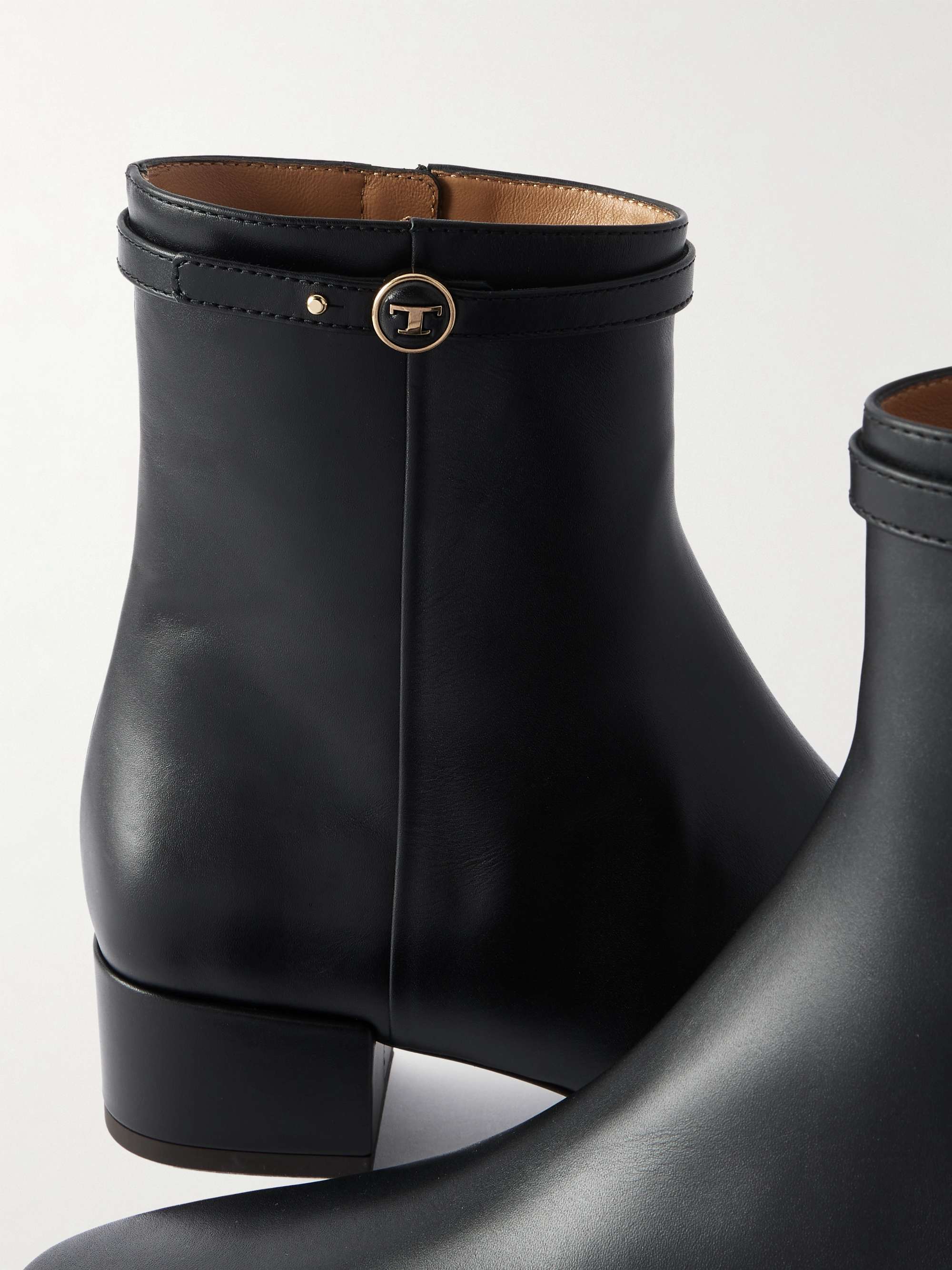 TOD'S 